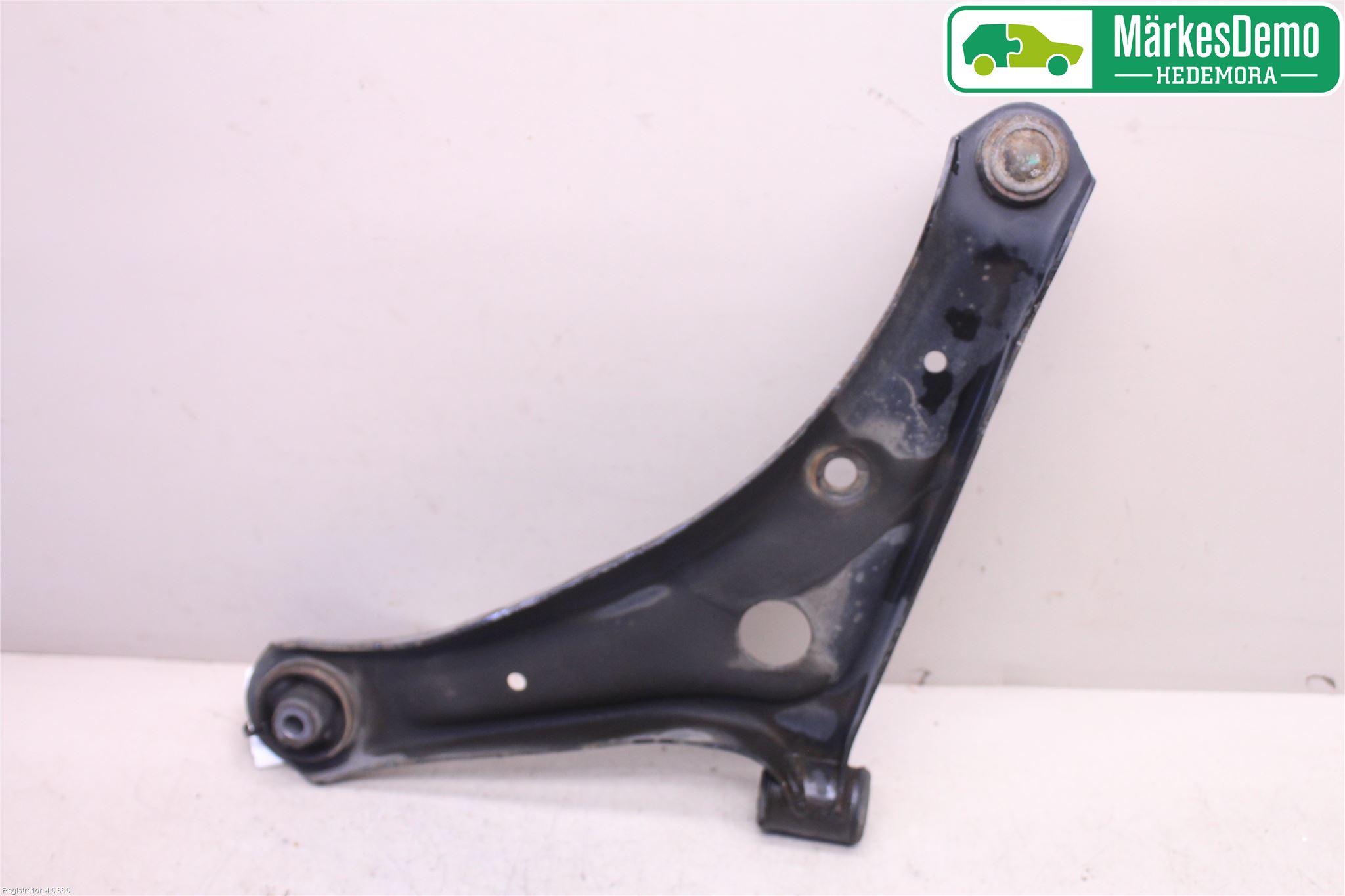 Mitsubishi SPACE STAR 13- Bärarm Fram Undre Hö