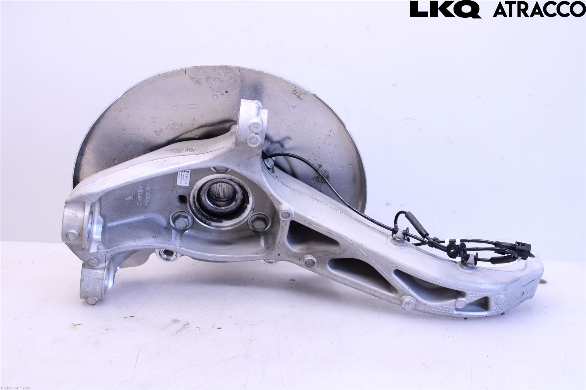 Tesla MODEL Y 21- Styrspindel Lagerhus Hö