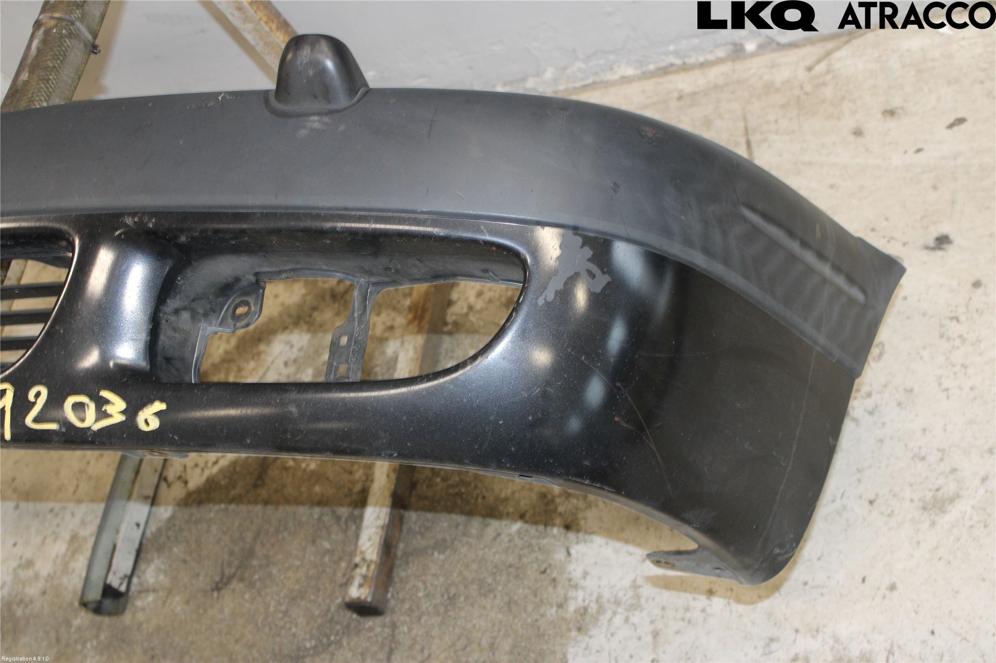 Toyota COROLLA 98-01 Stötfångarbeklädnad Fram