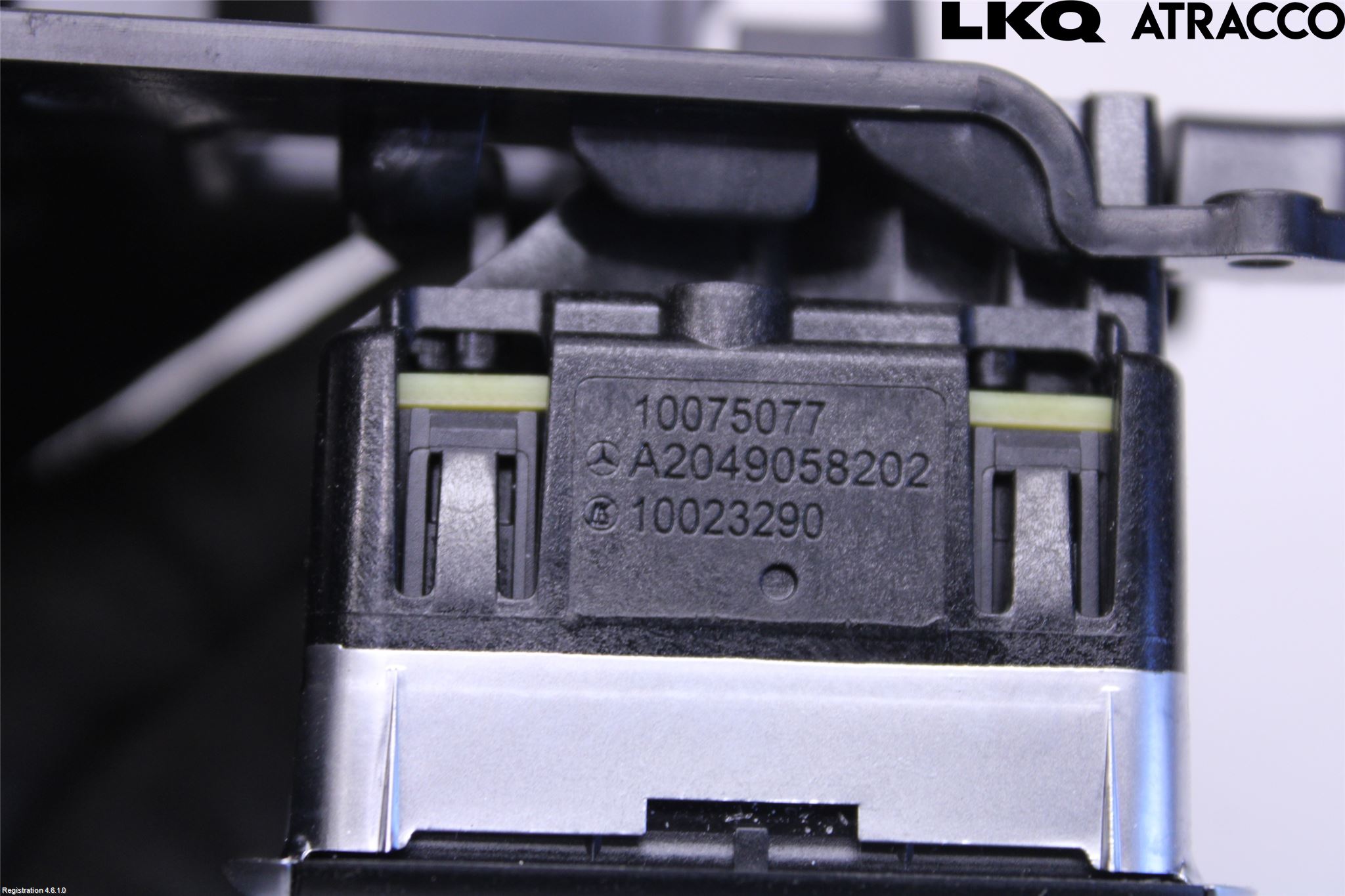 Tesla MODEL X 16- Strömställare Elhiss