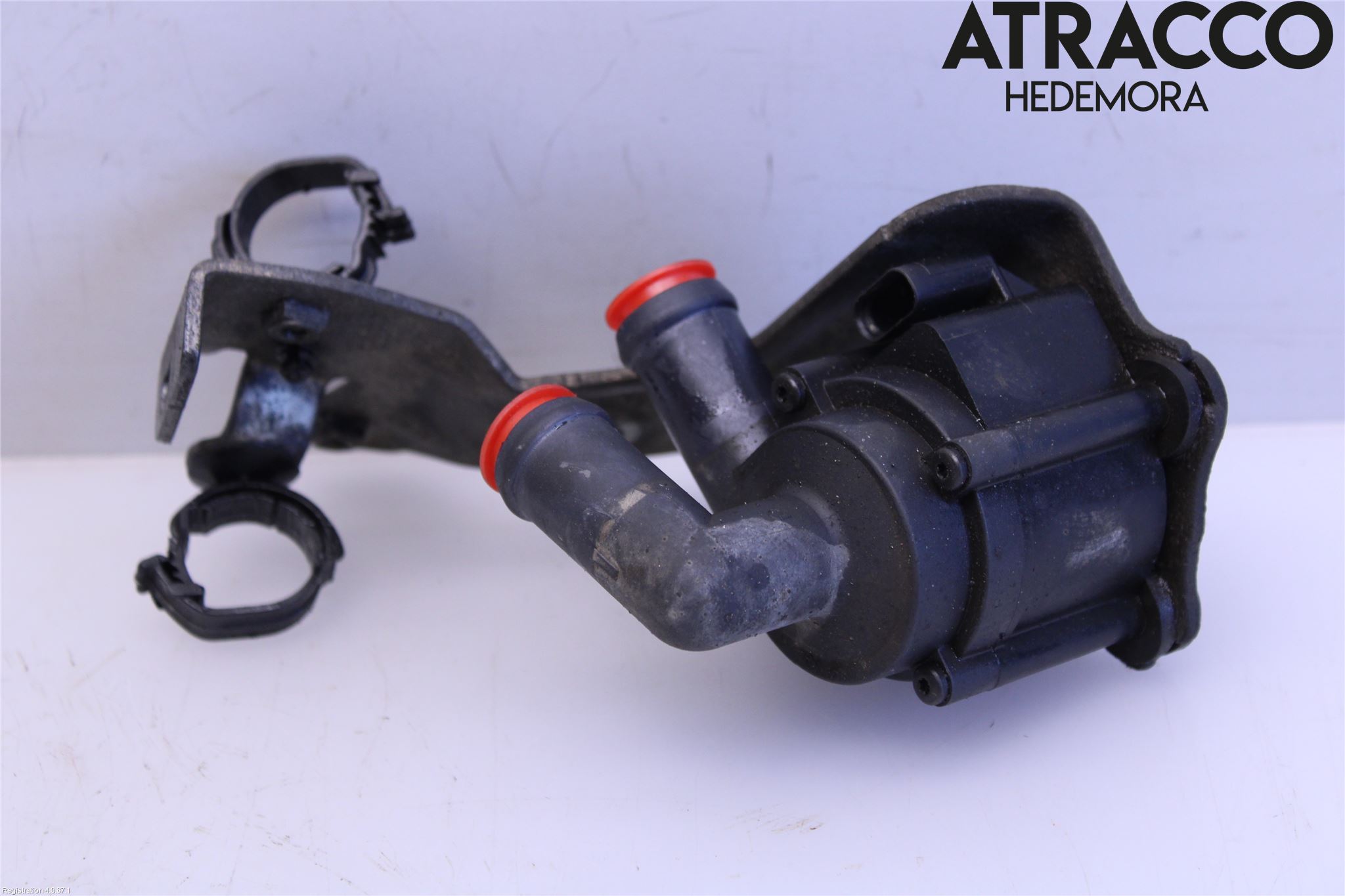 Volvo V90 17->> Vattenpump