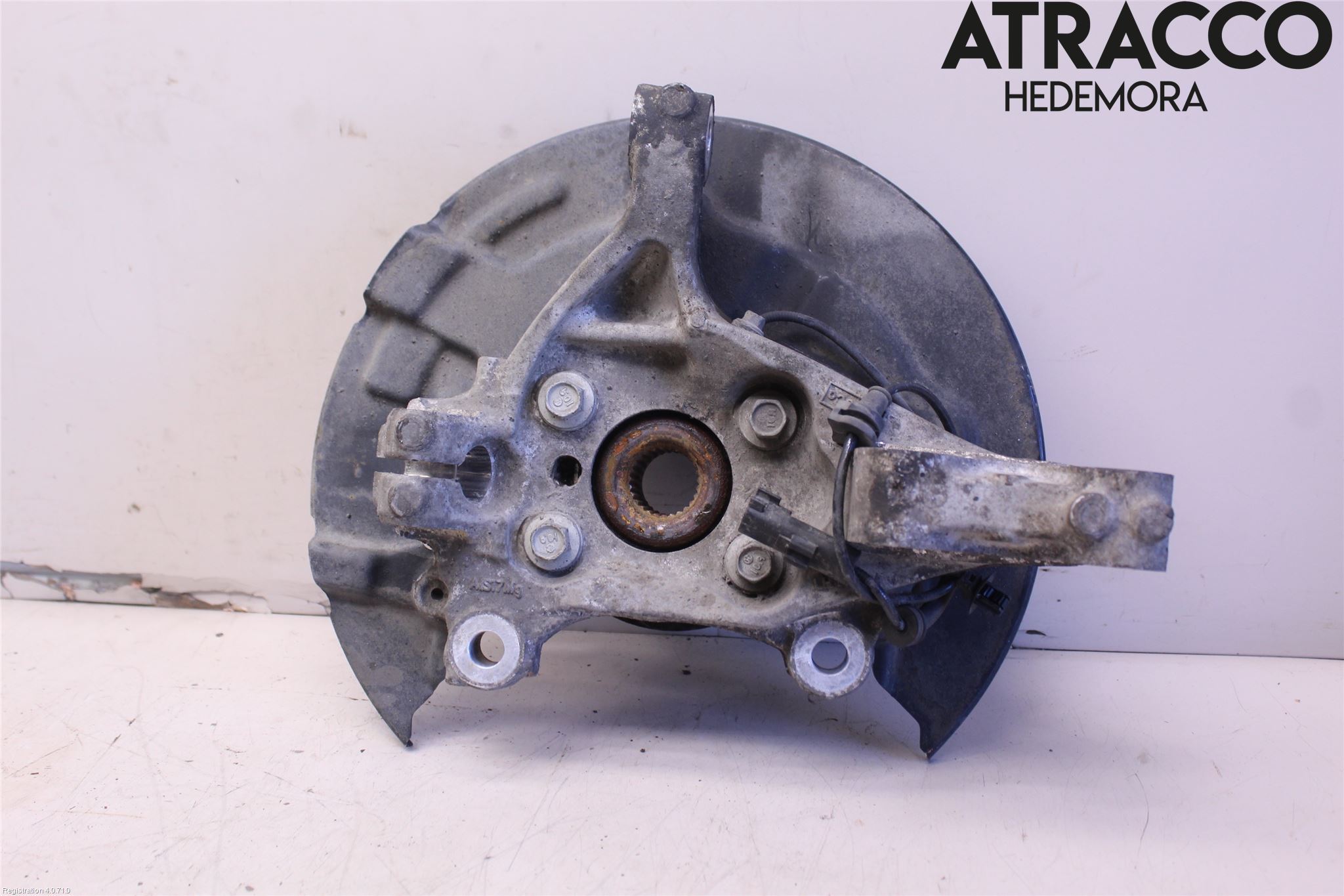 Ford MONDEO 15-22 Styrspindel Lagerhus Vä
