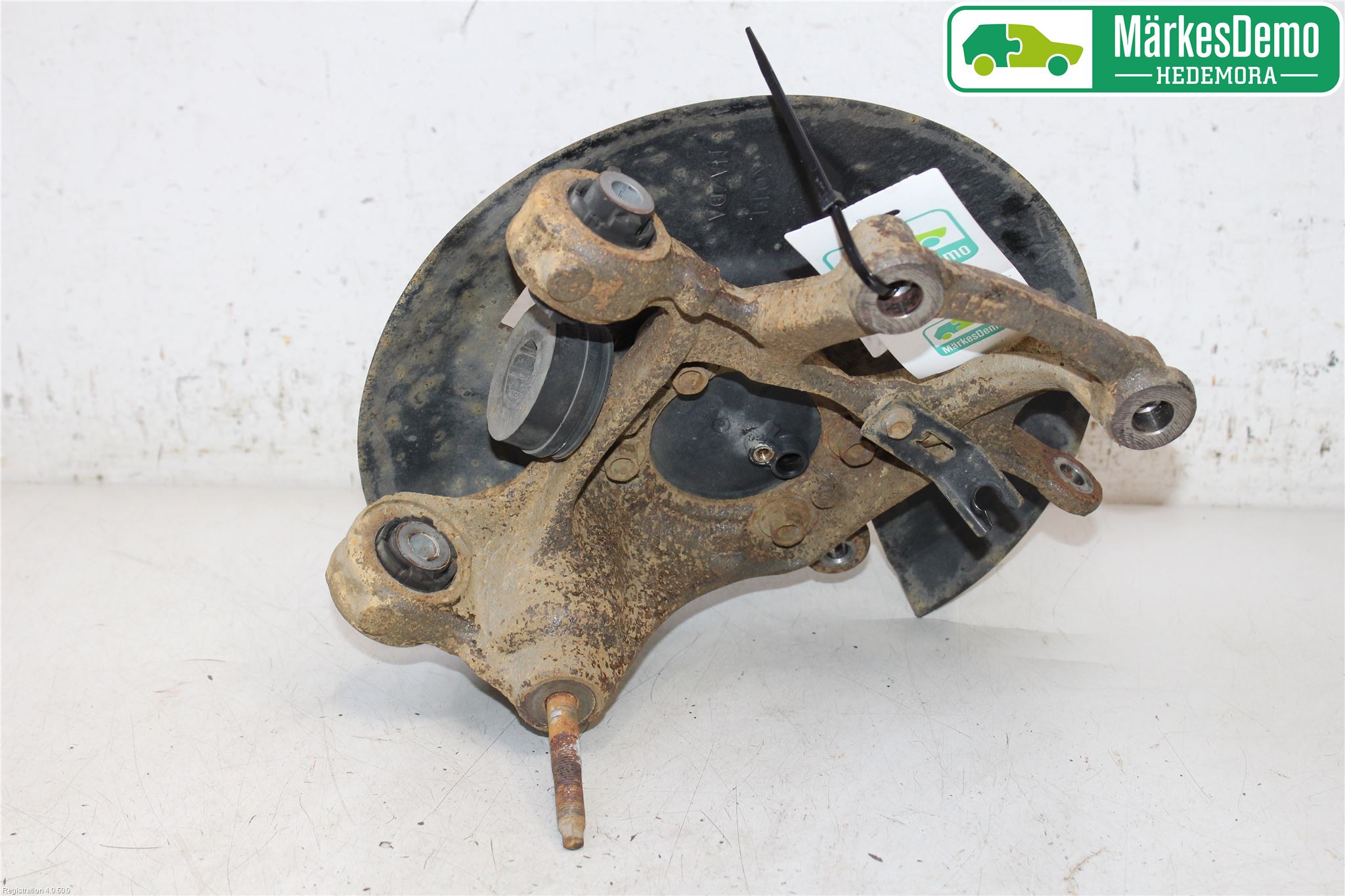 Mazda 3 III 14-19 Hjullagerhus-Spindel Hö B