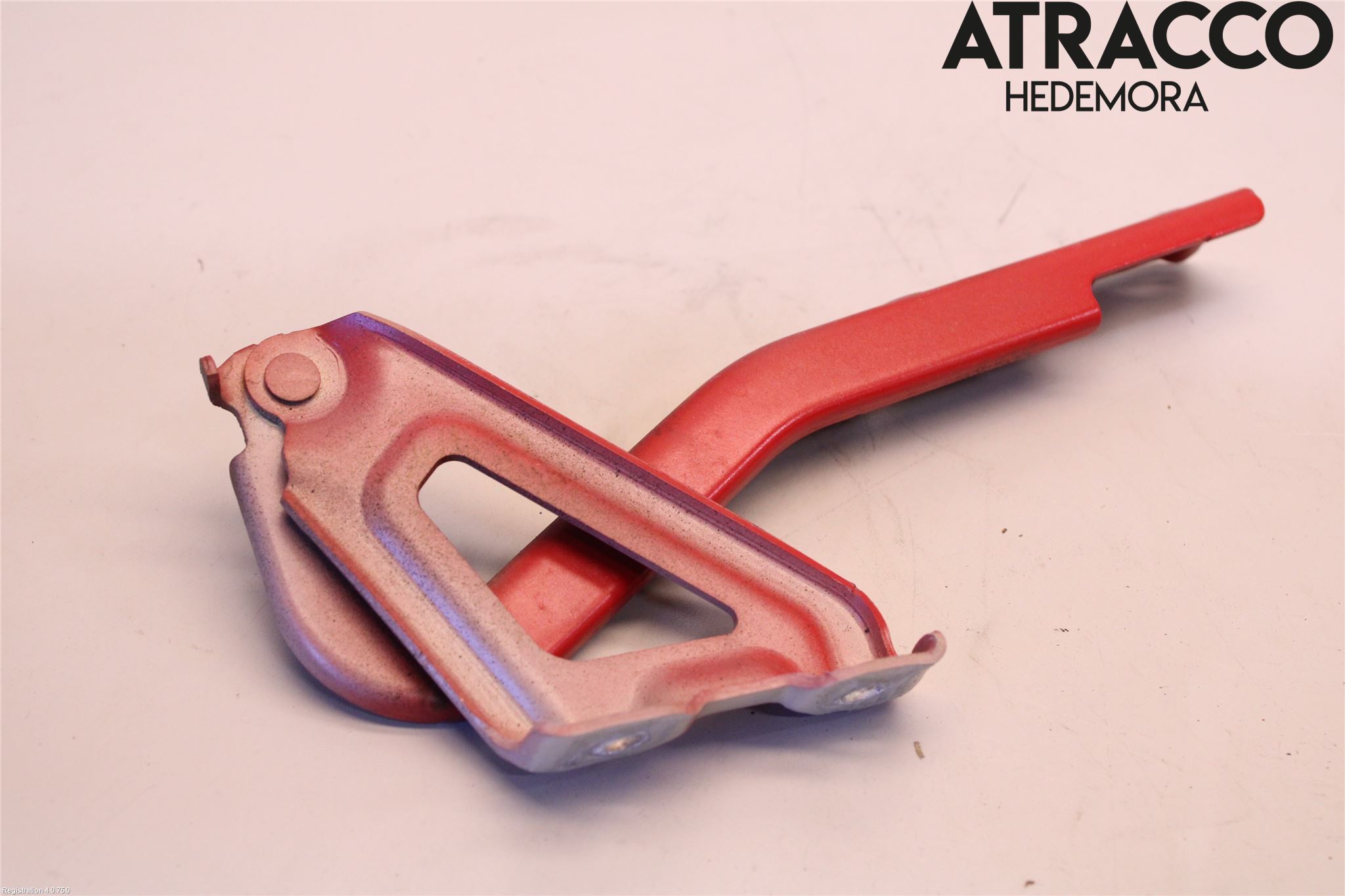 Suzuki VITARA 15- Huvgångjärn