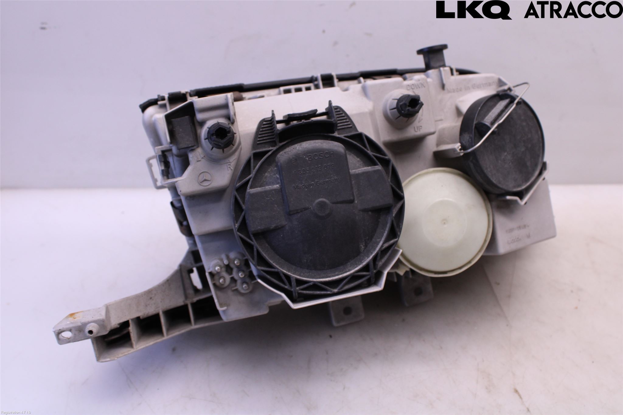 Mercedes-Benz MB C (W202) 94-00 Strålkastare Vänster