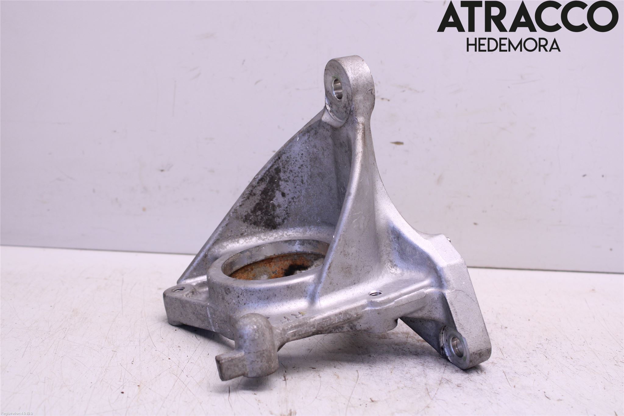 Nissan X-TRAIL 14-21 Drivaxel Fram Höger
