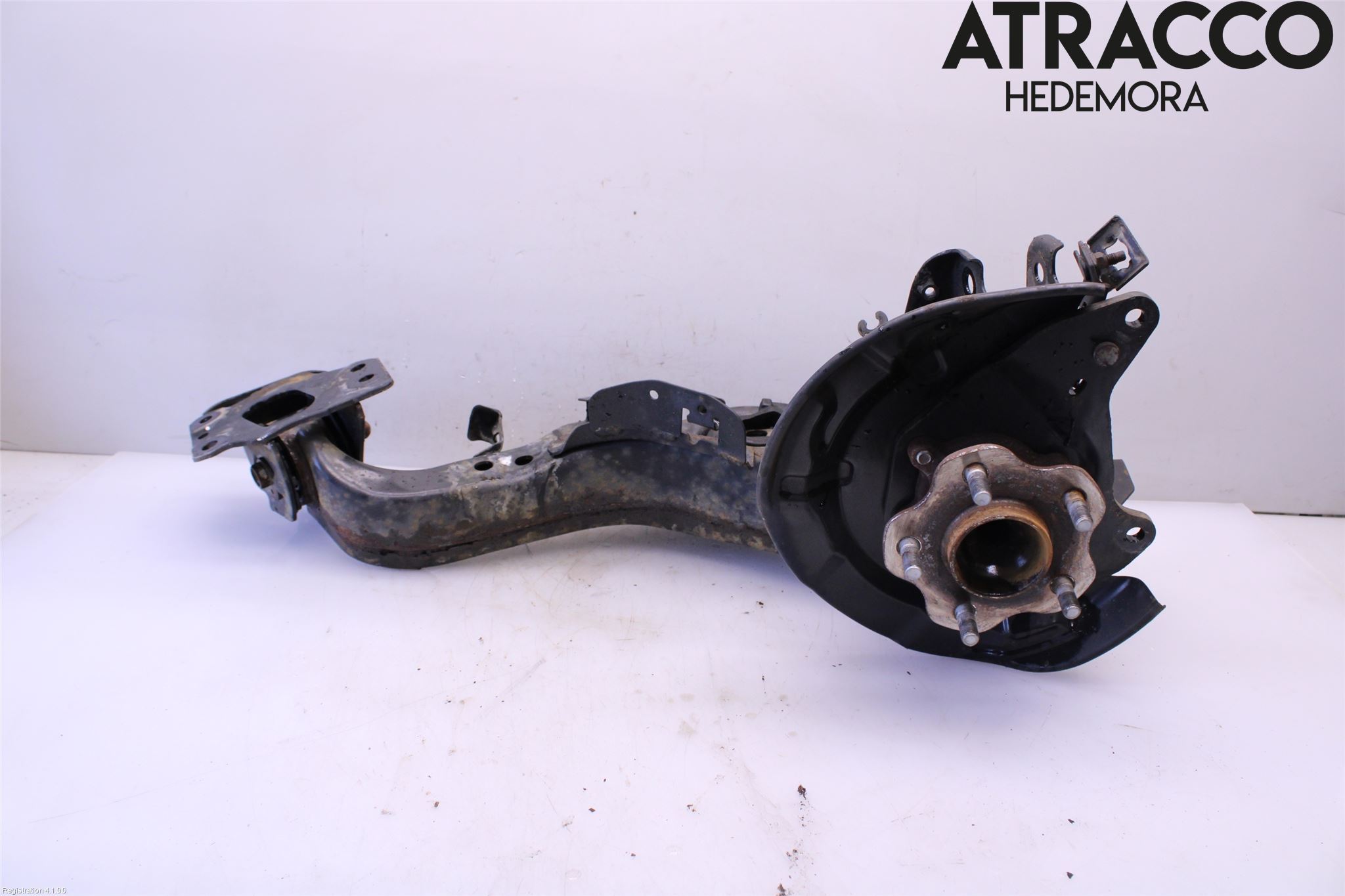 Nissan X-TRAIL 14-21 Bärarm Bak Vänster