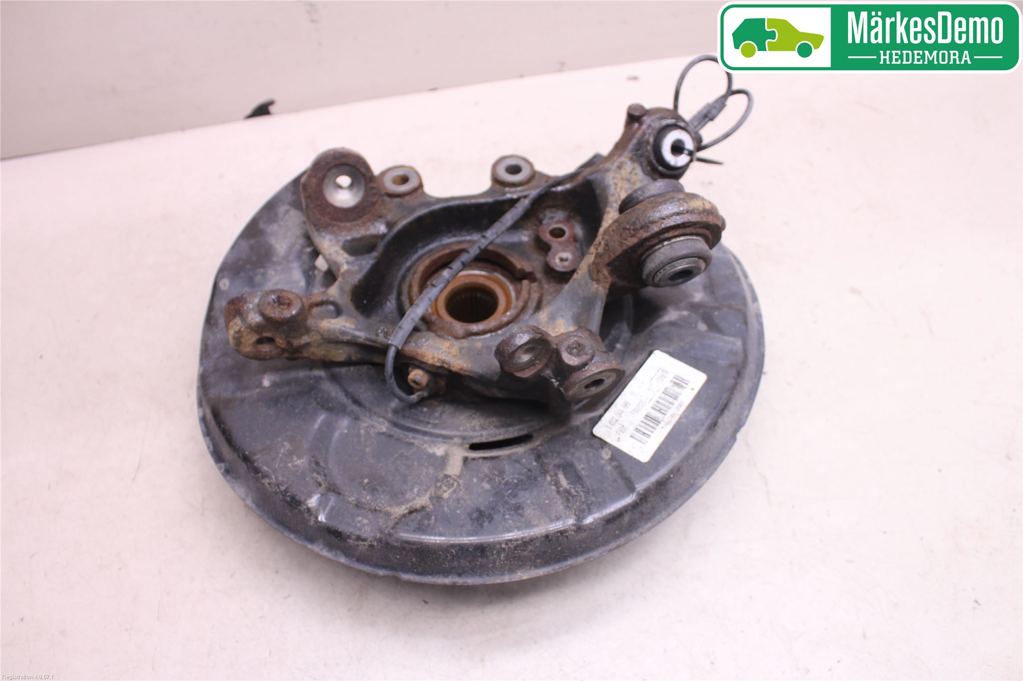 BMW 3 F30/F31/F80 12-19 Hjullagerhus-Spindel Vä B