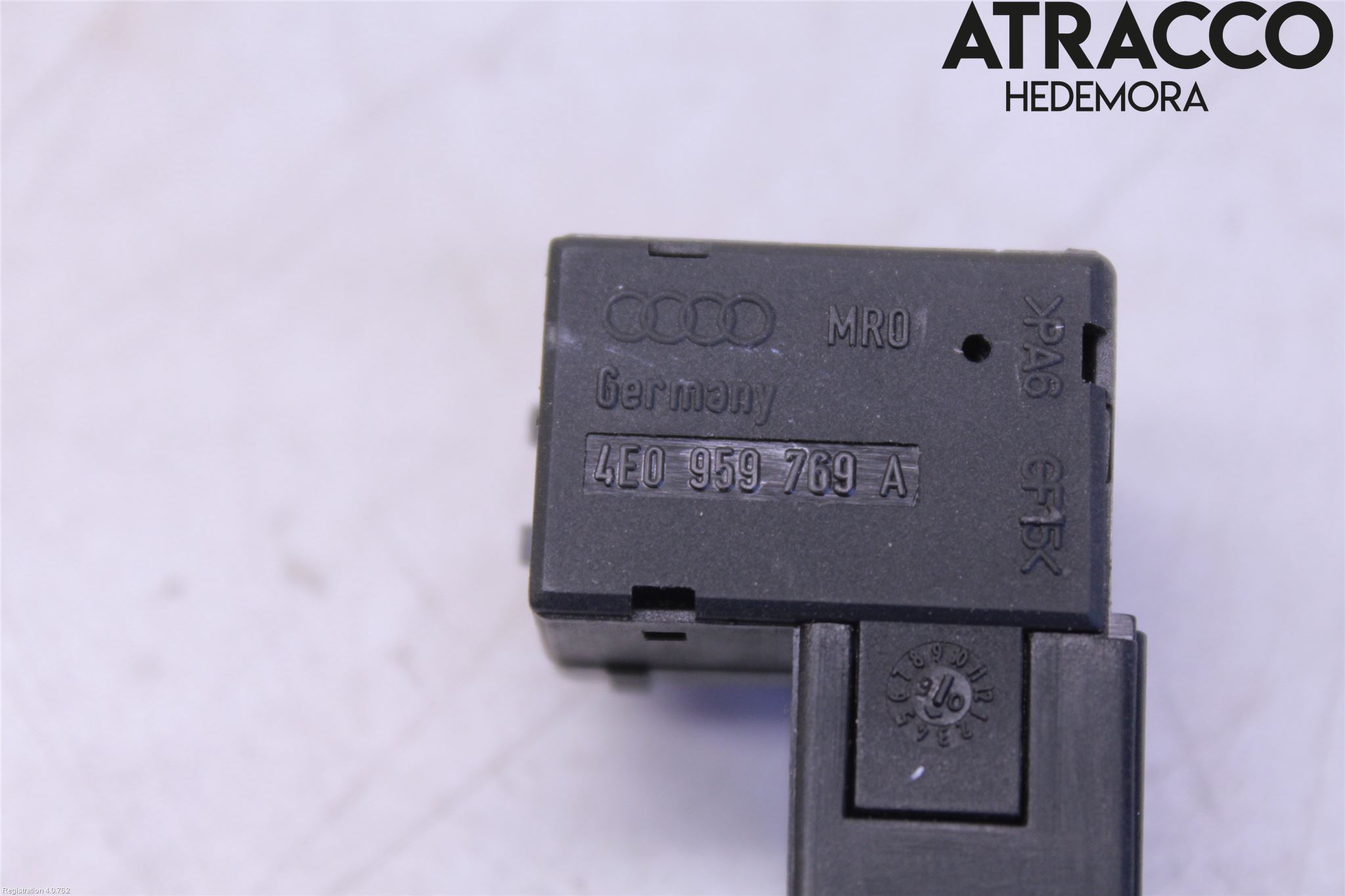 Audi A8/S8 4E  02-09 Strömställare Stolvärme