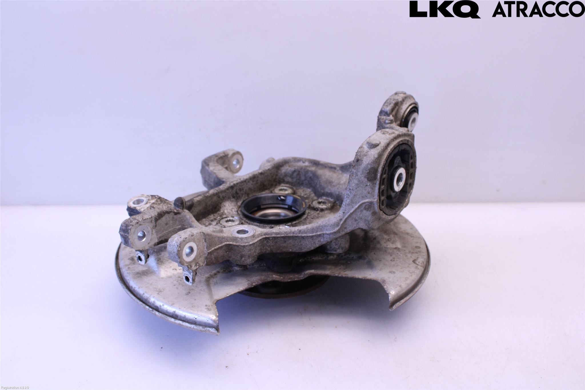 Volvo XC60 18- Hjullagerhus-Spindel Hö B