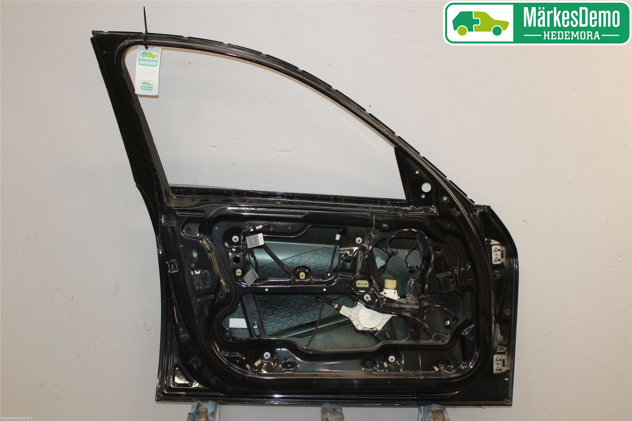 BMW 3 E90/91 SED/TOU 05-12 Dörr Fram Vänster