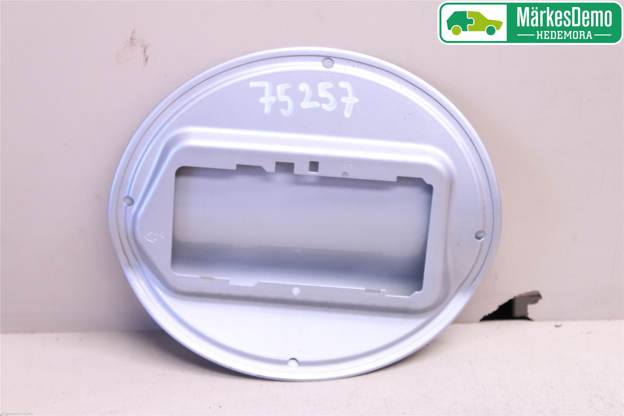 BMW 1 F20/F21 11-19 Tanklucka