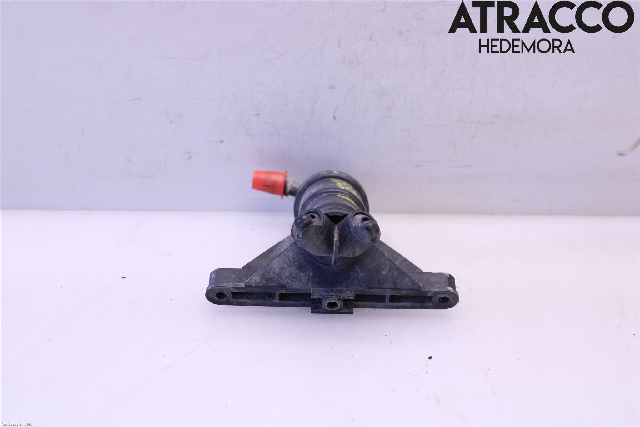 BMW 5 E60/61 Sed/Tou 02-10 Spolarmunstycke Strålkastare