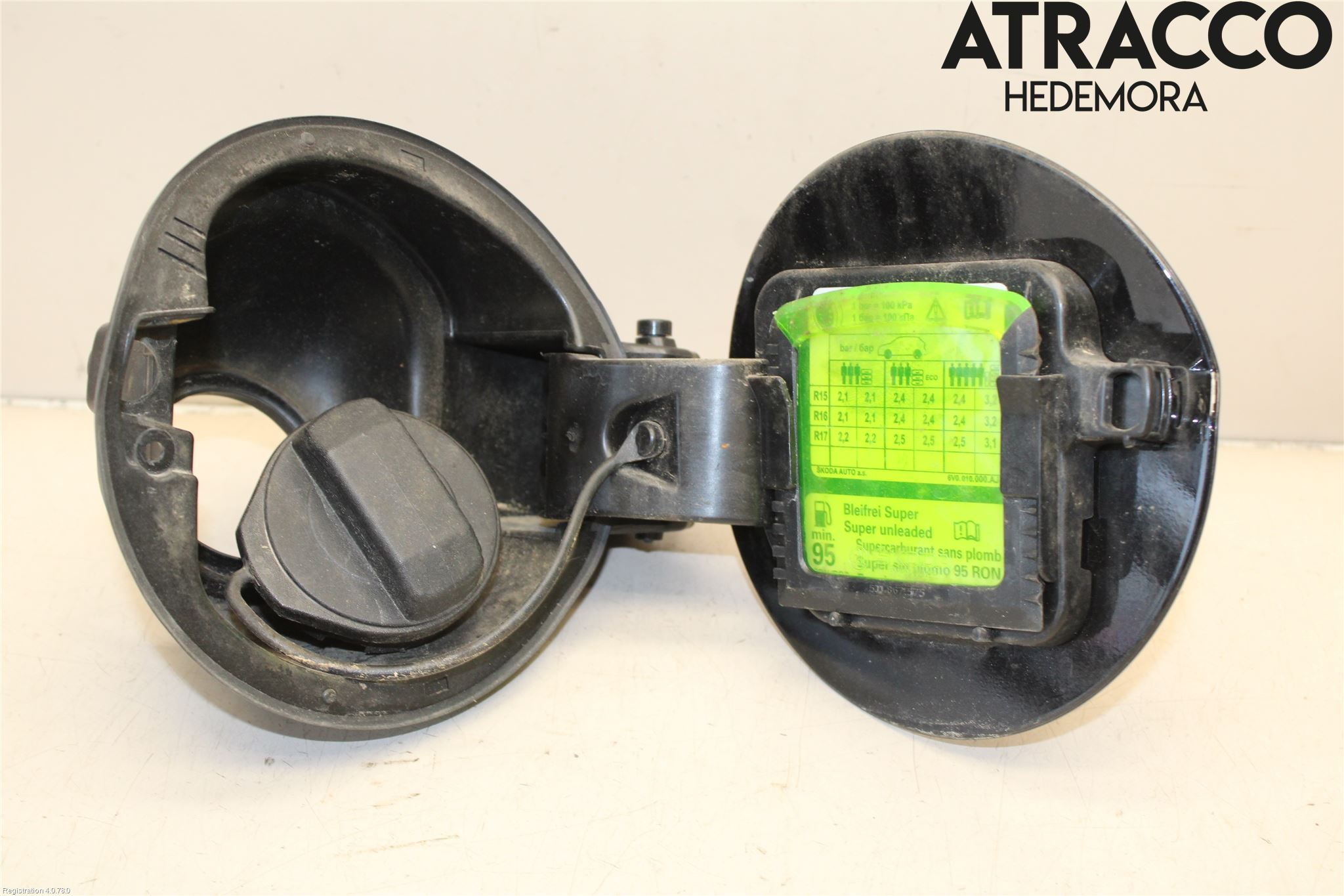 Skoda FABIA 15-21 Tanklucka