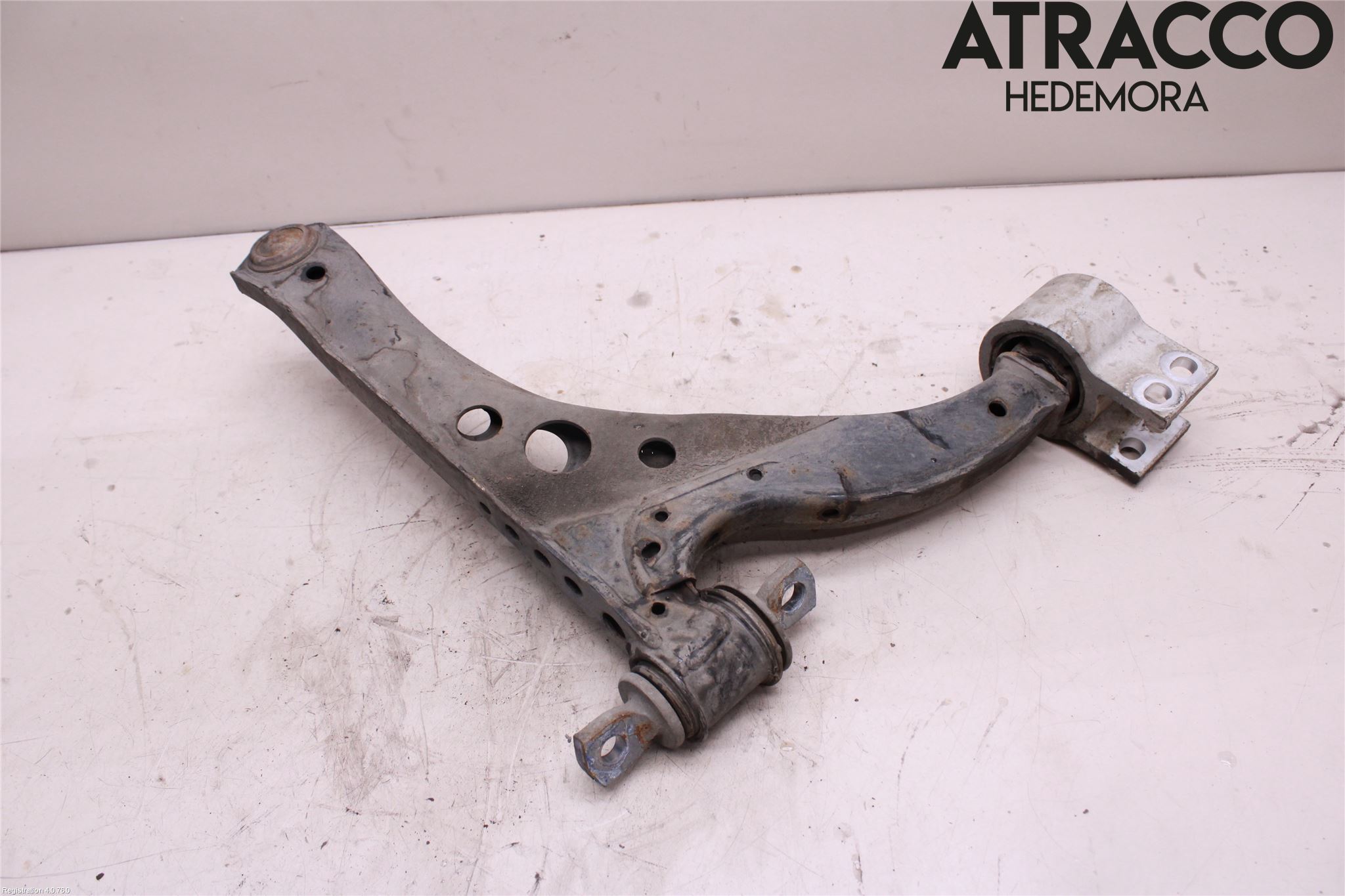 Opel ASTRA K 16-22 Bärarm Fram Undre Vä