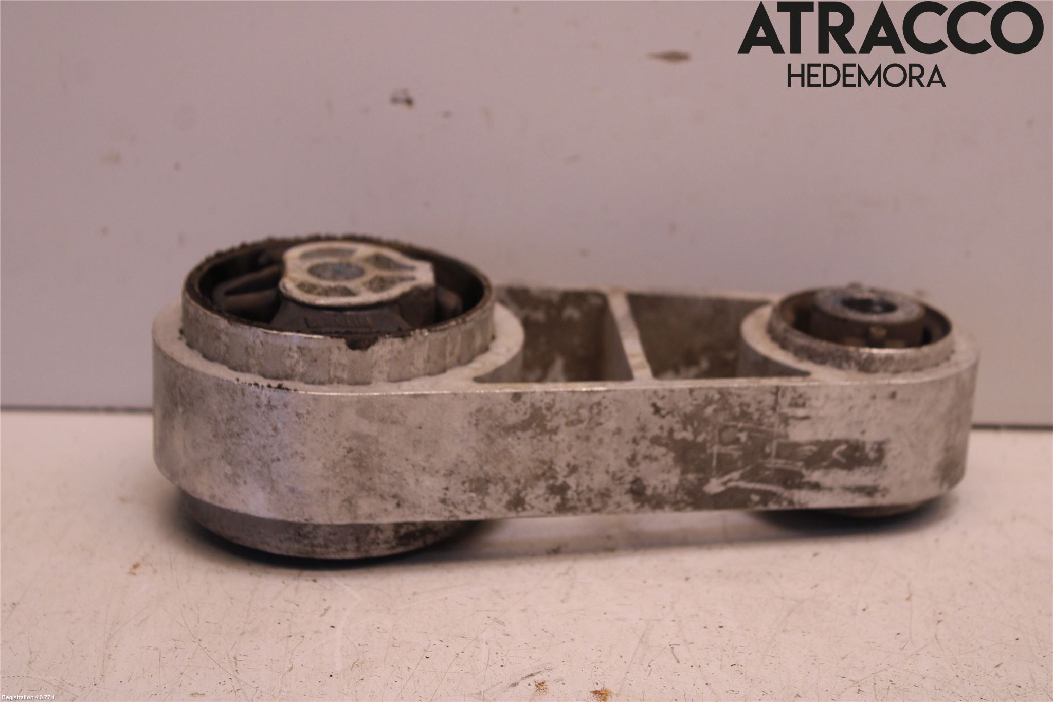 Jaguar X-TYPE Motorfäste