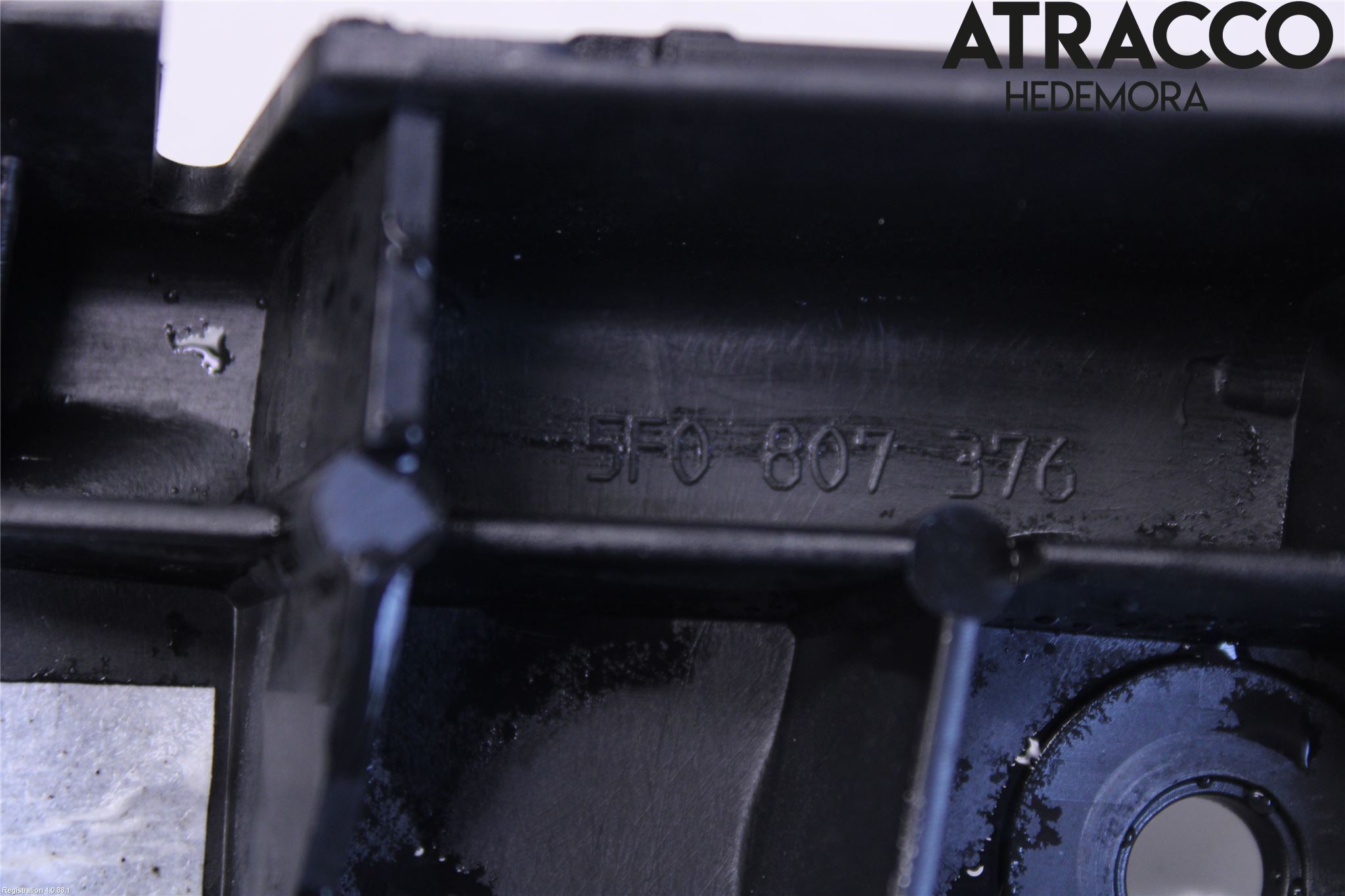 Seat LEON 13-20 Stötfångarfäste Bak Hö