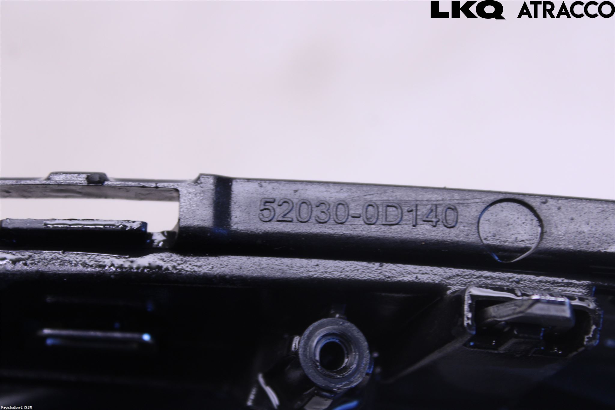Toyota YARIS XP130 15-20 Dimljussarg Fram
