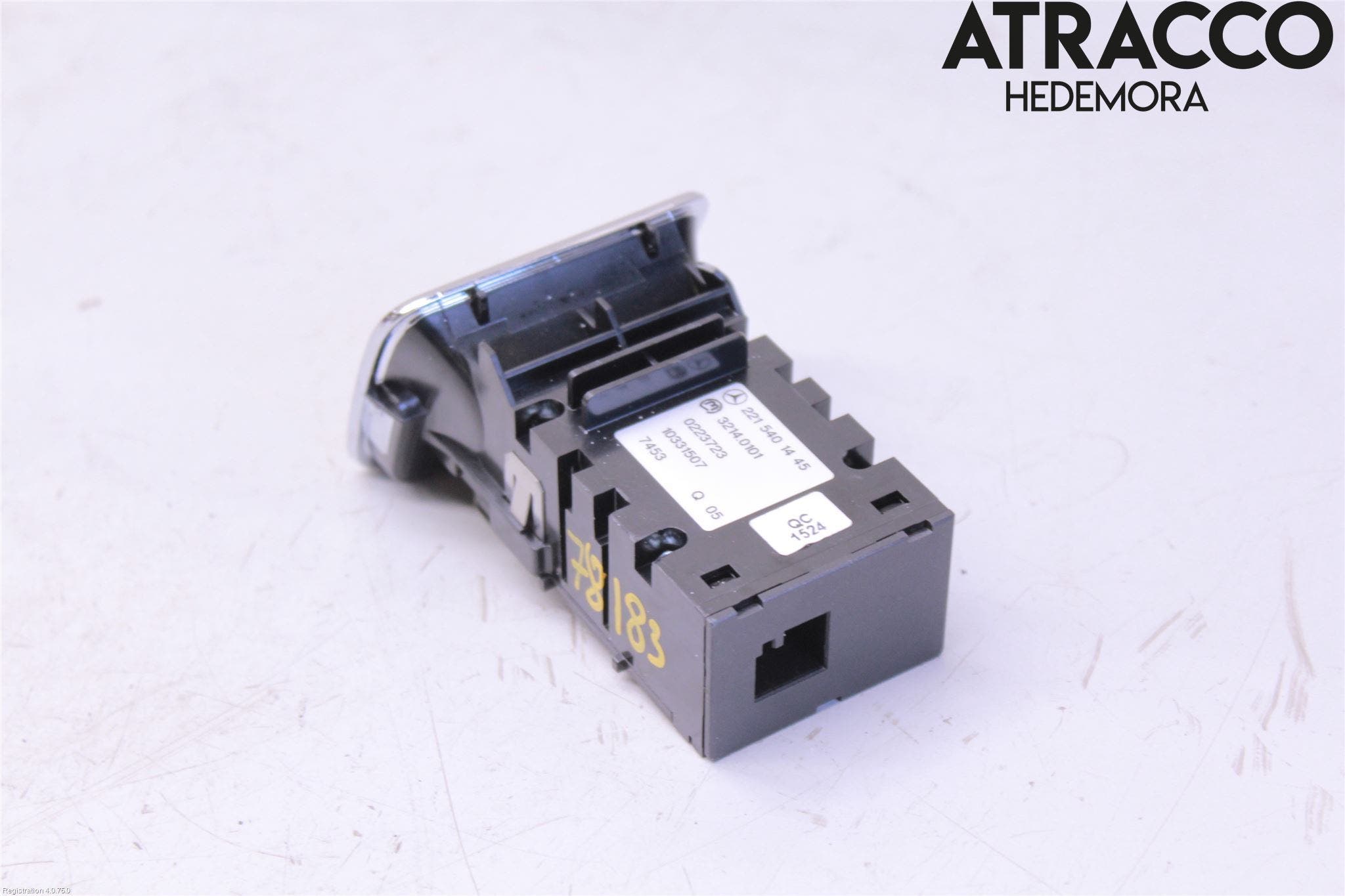 Mercedes-Benz MB S-KLASS (W221) 05-13 Strömställare Parkeringsbroms