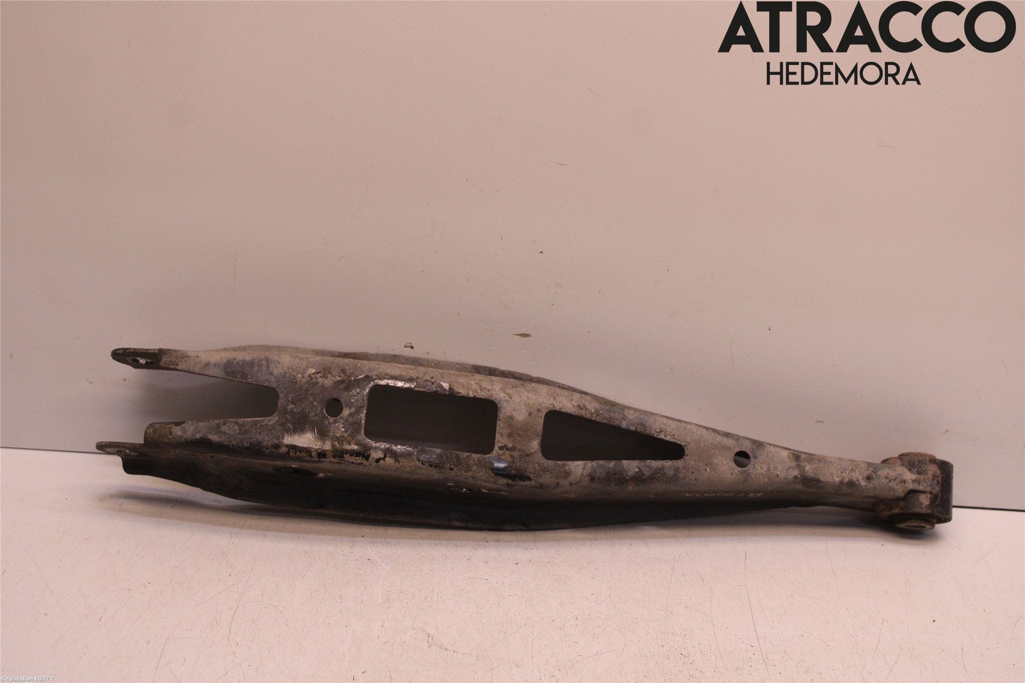 Subaru OUTBACK 15-20 Bärarm Bak Höger