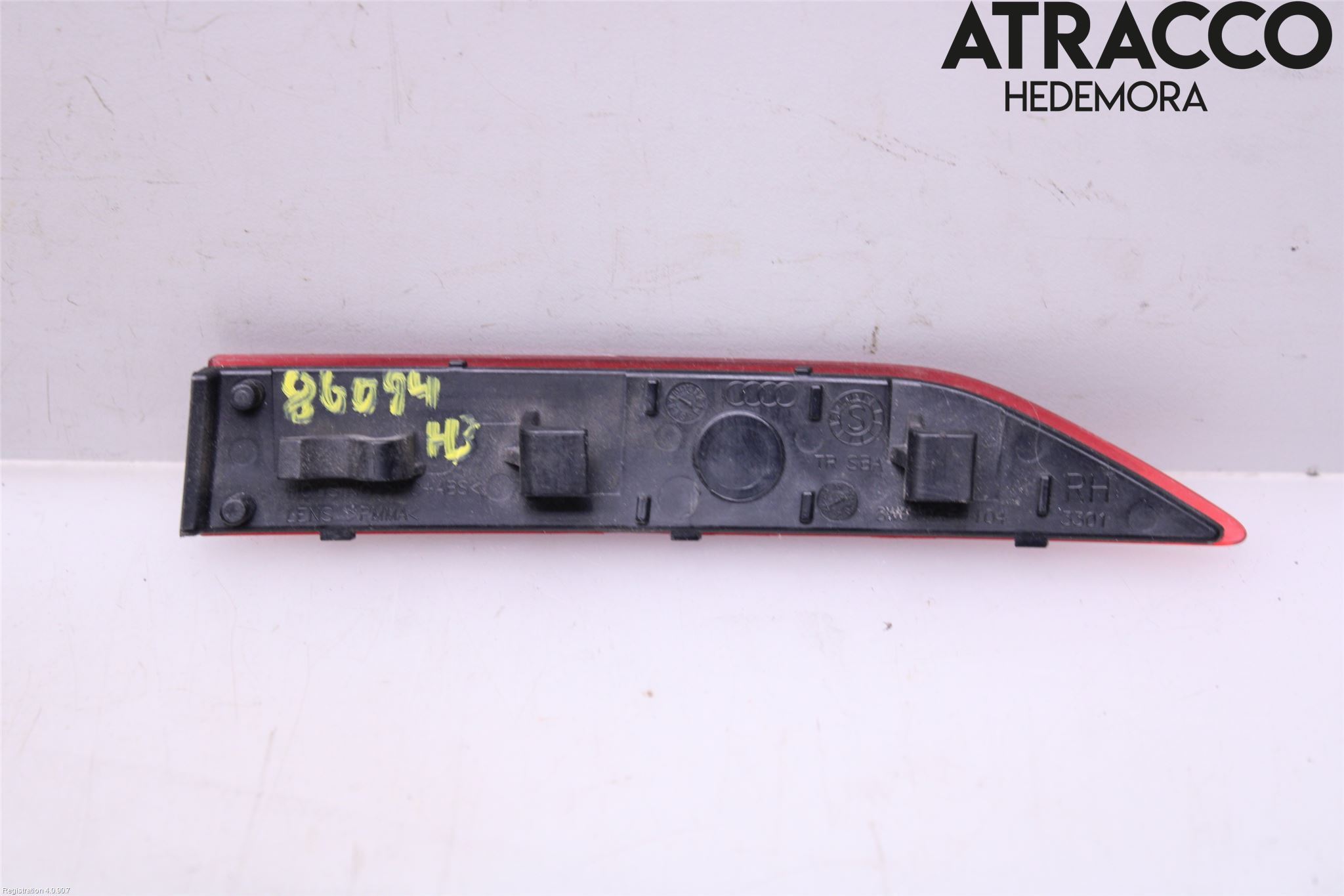 Audi A4 ALLROAD 17- Dimljus/Reflex Bak