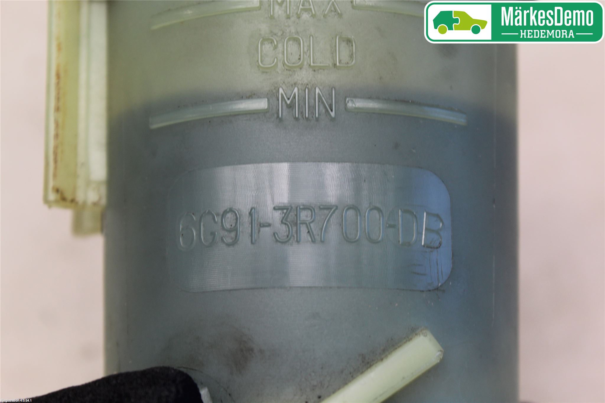 Ford MONDEO 07-15 Styrservooljebehållare