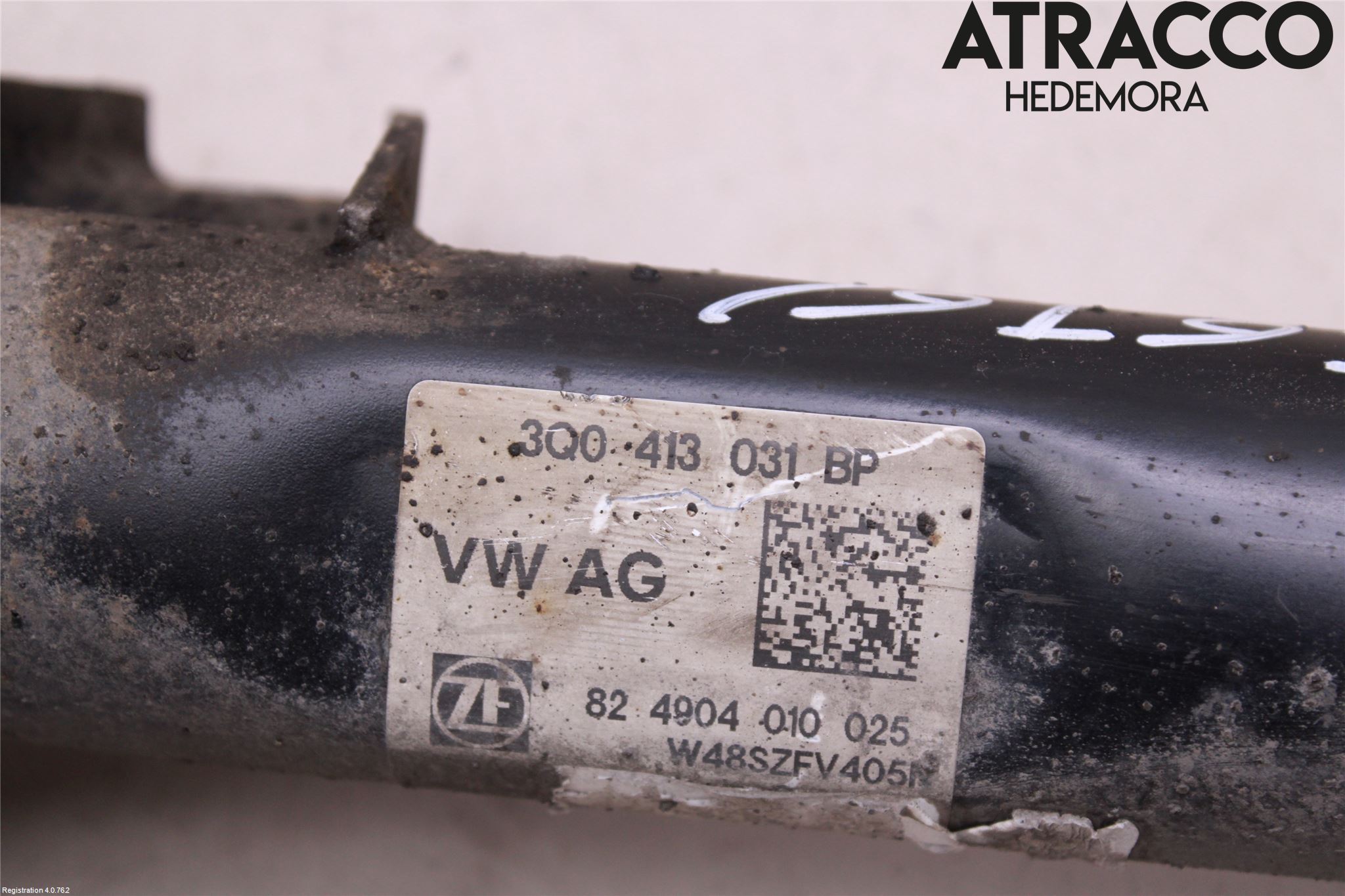 Volkswagen VW PASSAT 15-19 Fjäderben Fram Vänster