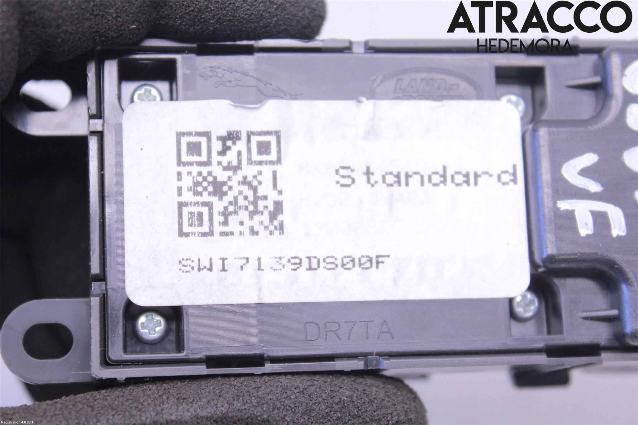 Jaguar F-PACE Strömställare Elhiss