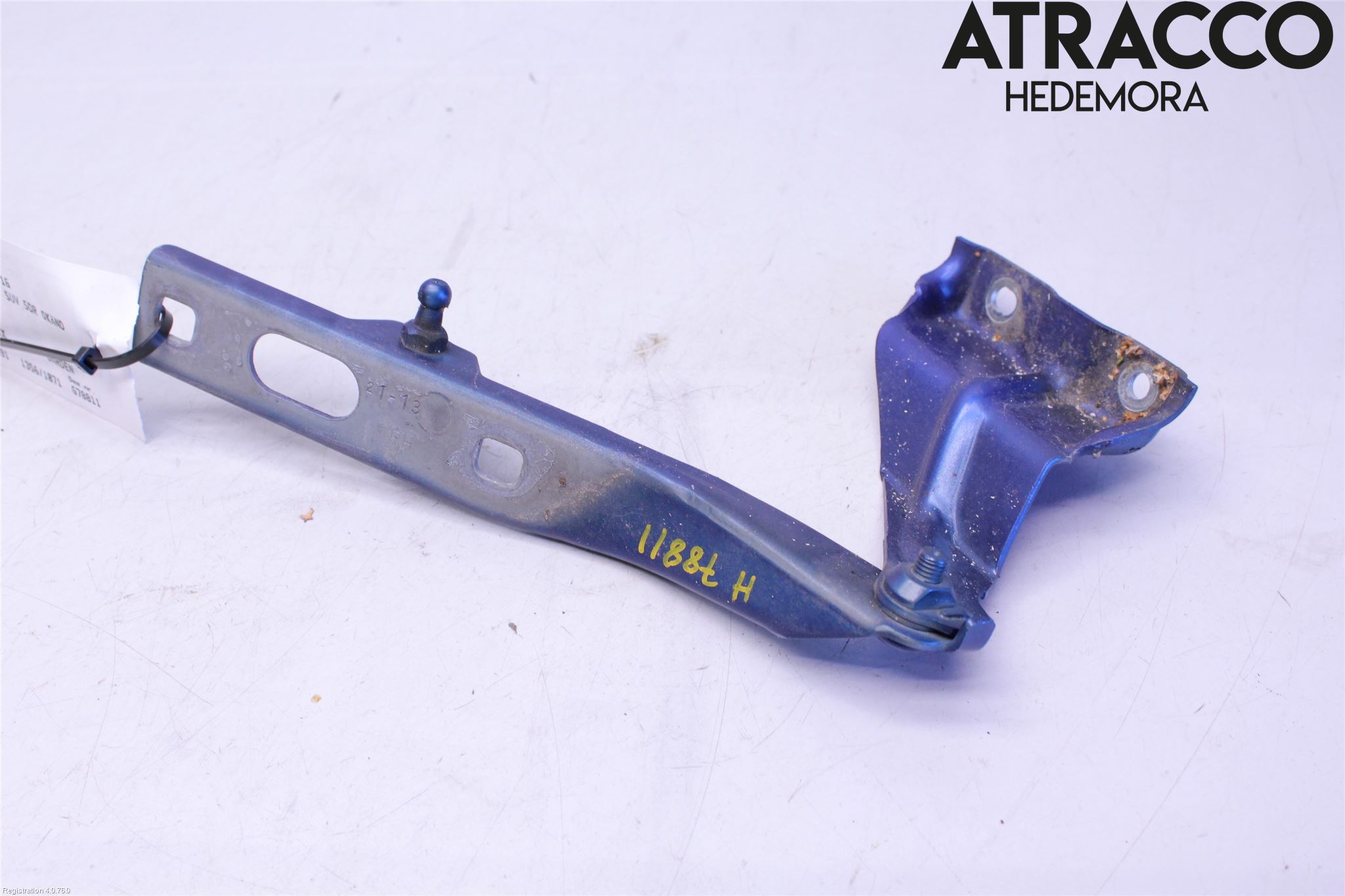 Audi Q5 09-16 Huvgångjärn