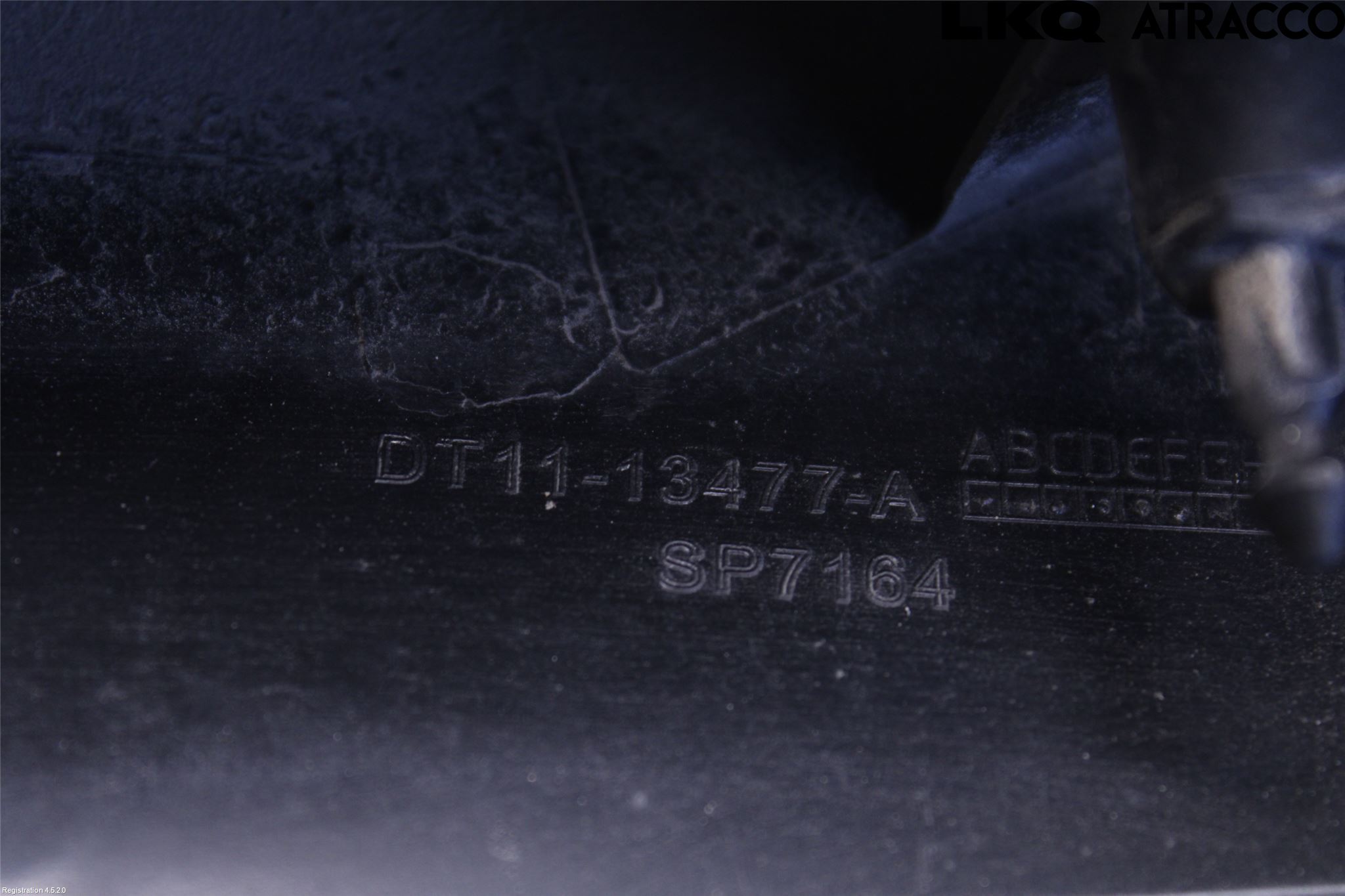 Ford TRANSIT/TOURNEO CONNECT 13-22 Skärm Hörn Utfyllnad Bak