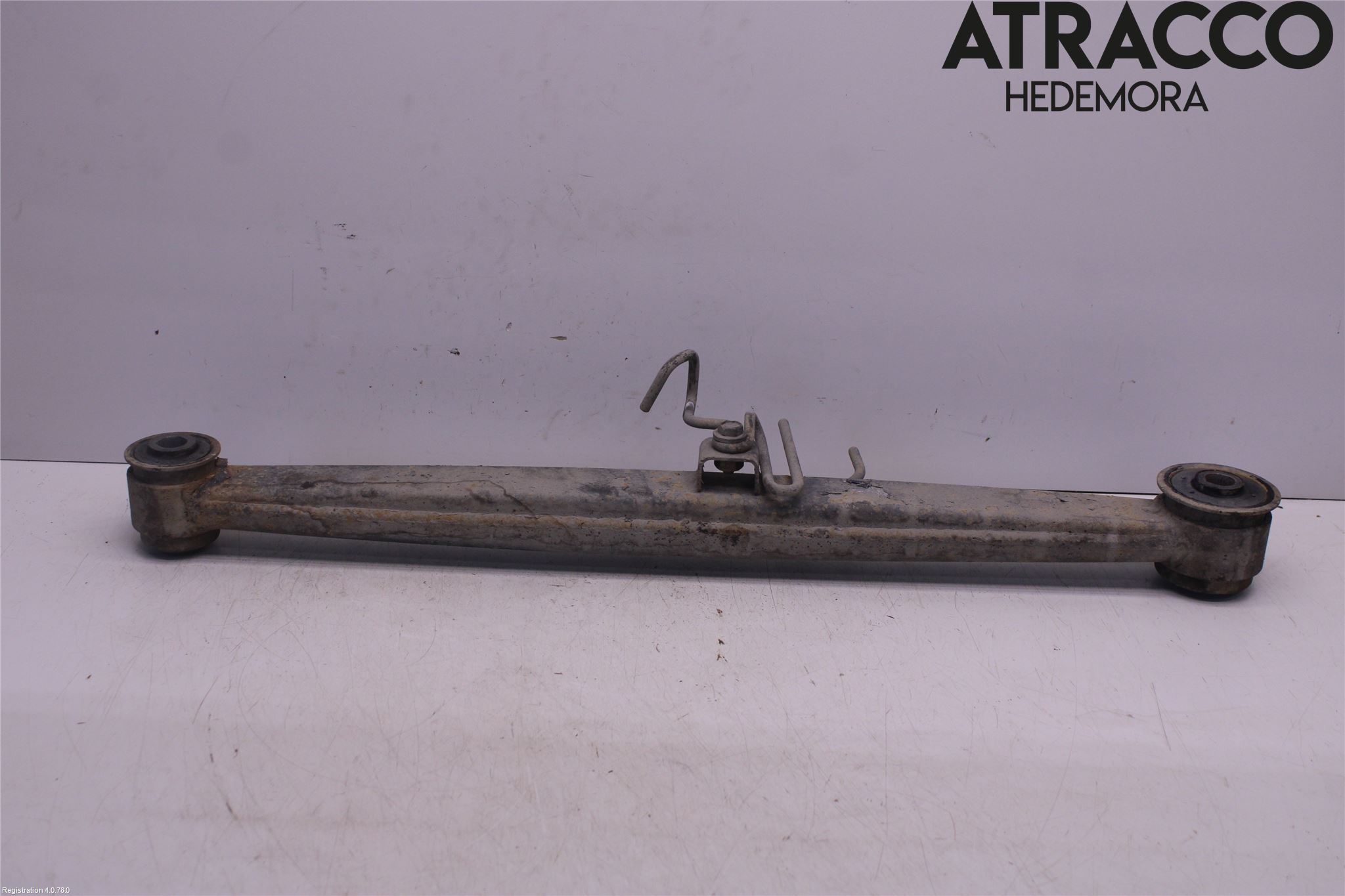 Dodge PICK UP RAM 81- Bärarm Bak Vänster