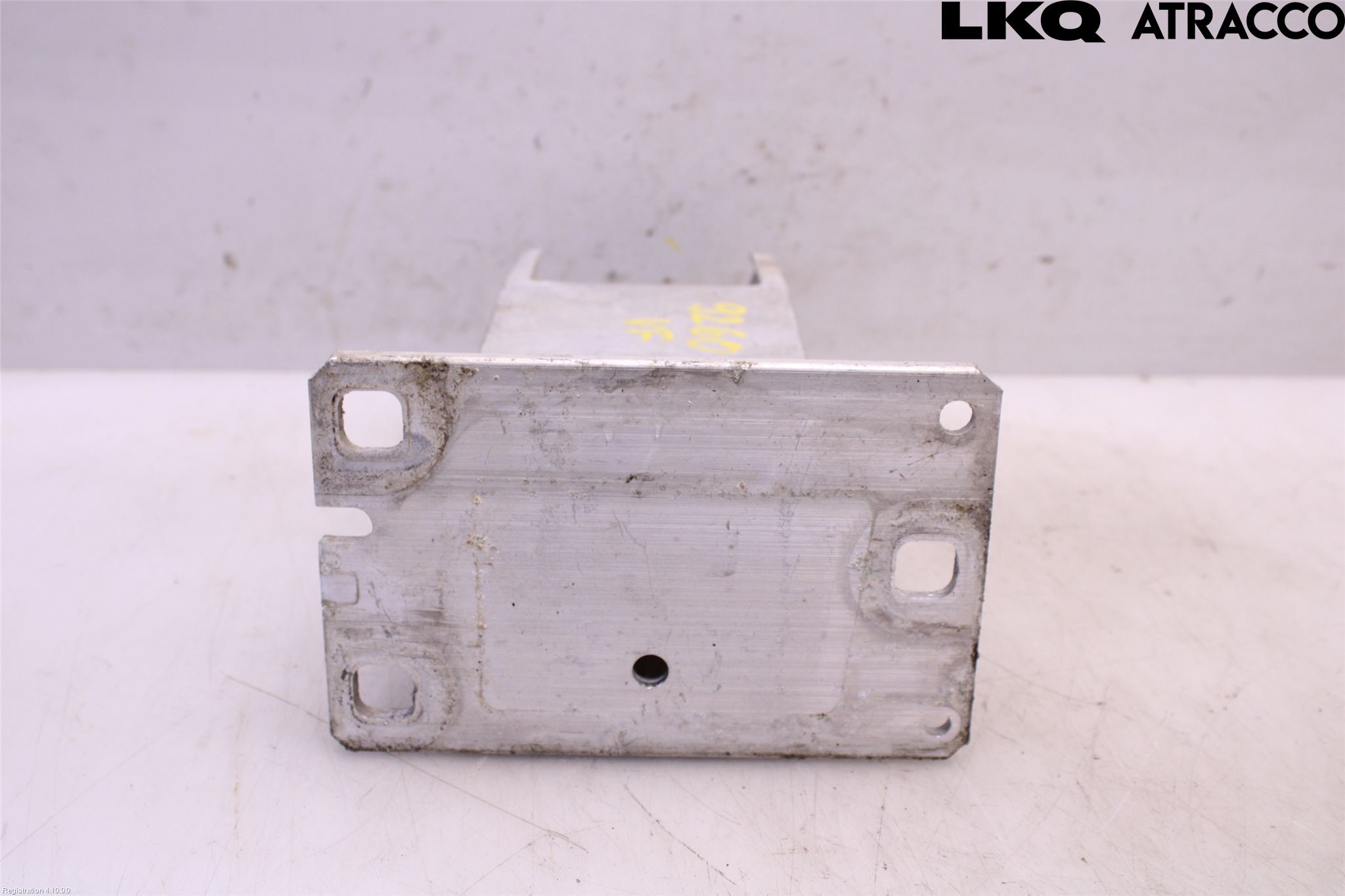 Audi A4/S4 08-11 Stötfångarbärjärn Fram