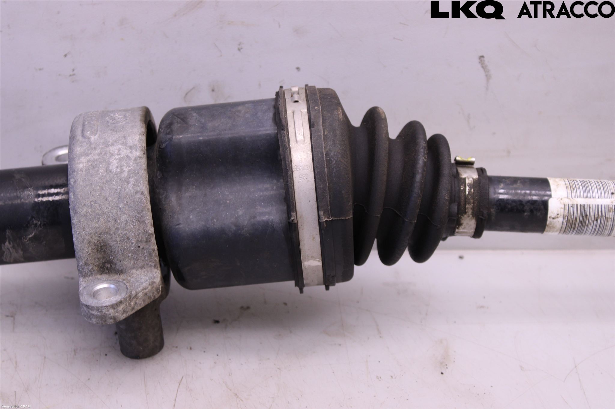 BMW 2 F45 Active Tourer 14-21 Drivaxel Fram Höger