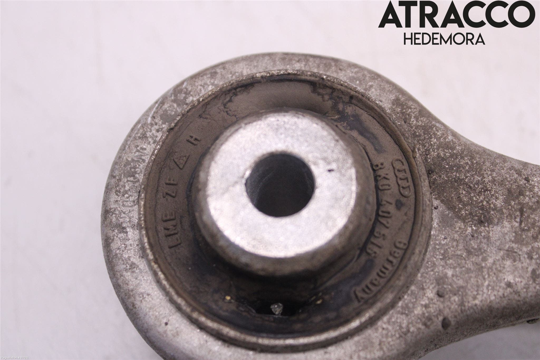 Audi A5 07-16 Bärarm Fram Övre Hö