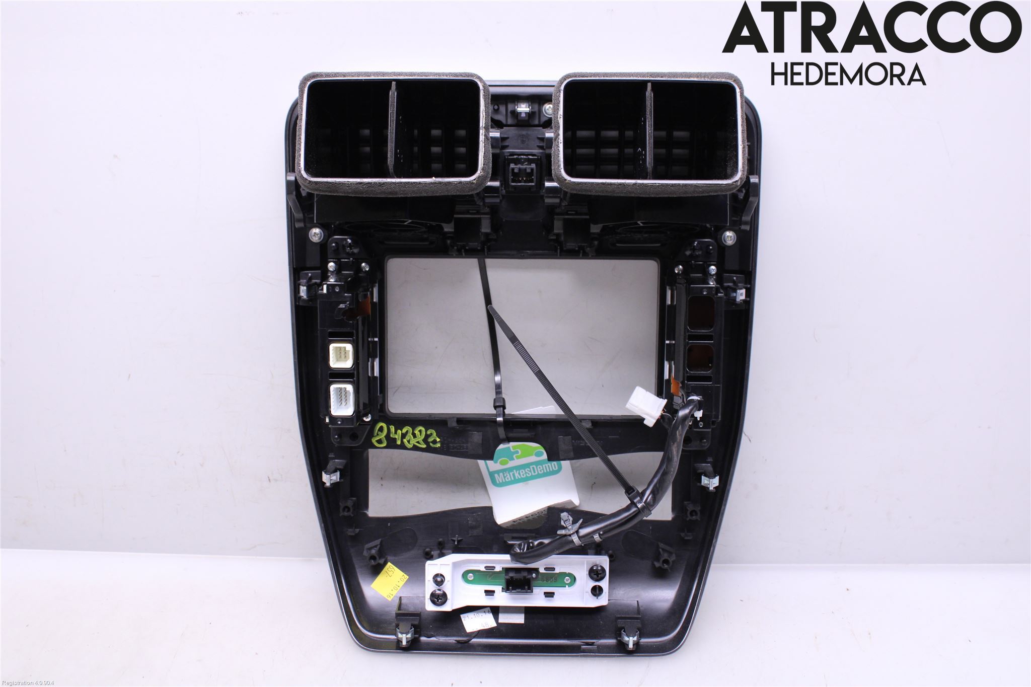 Nissan LEAF 11-17 Instrument-Radio Sarg