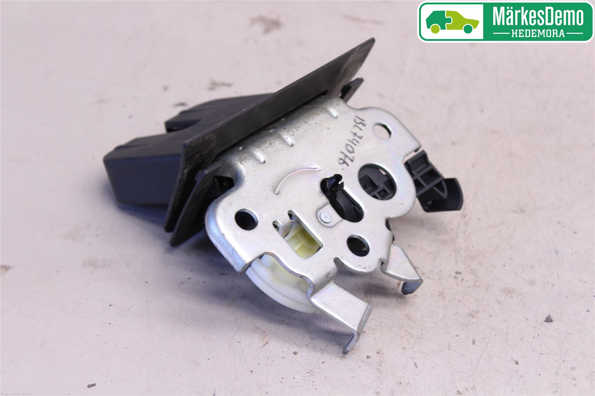 Audi A4/S4 08-11 Låskista Baklucka