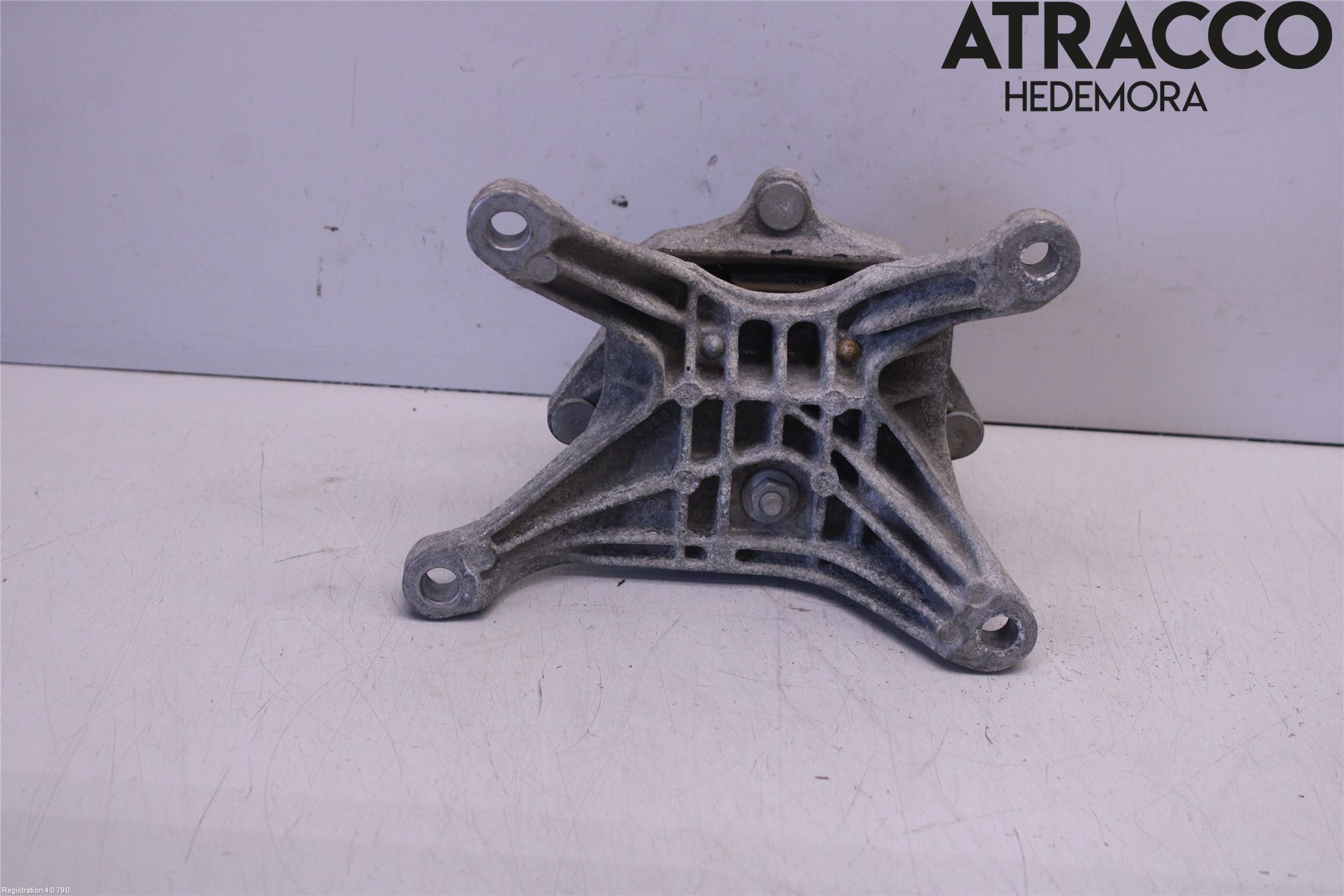 Audi A4/S4 B9 16-19 Växellådskudde