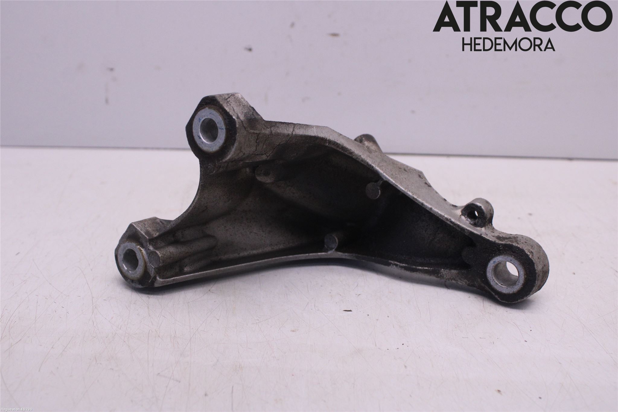 Audi A4/S4 01-05 Motorfäste