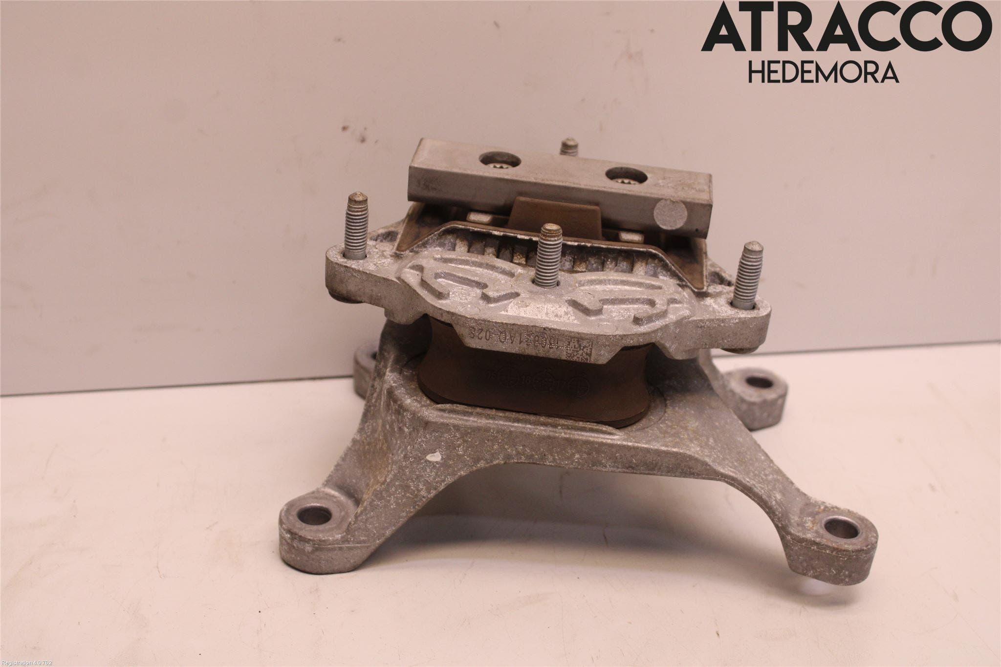 Audi A4/S4 B9 16-19 Växellådskudde