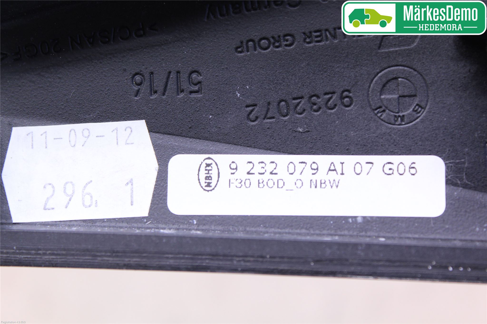 BMW 3 F30/F31/F80 12-19 Instrumentkonsoll Mitt