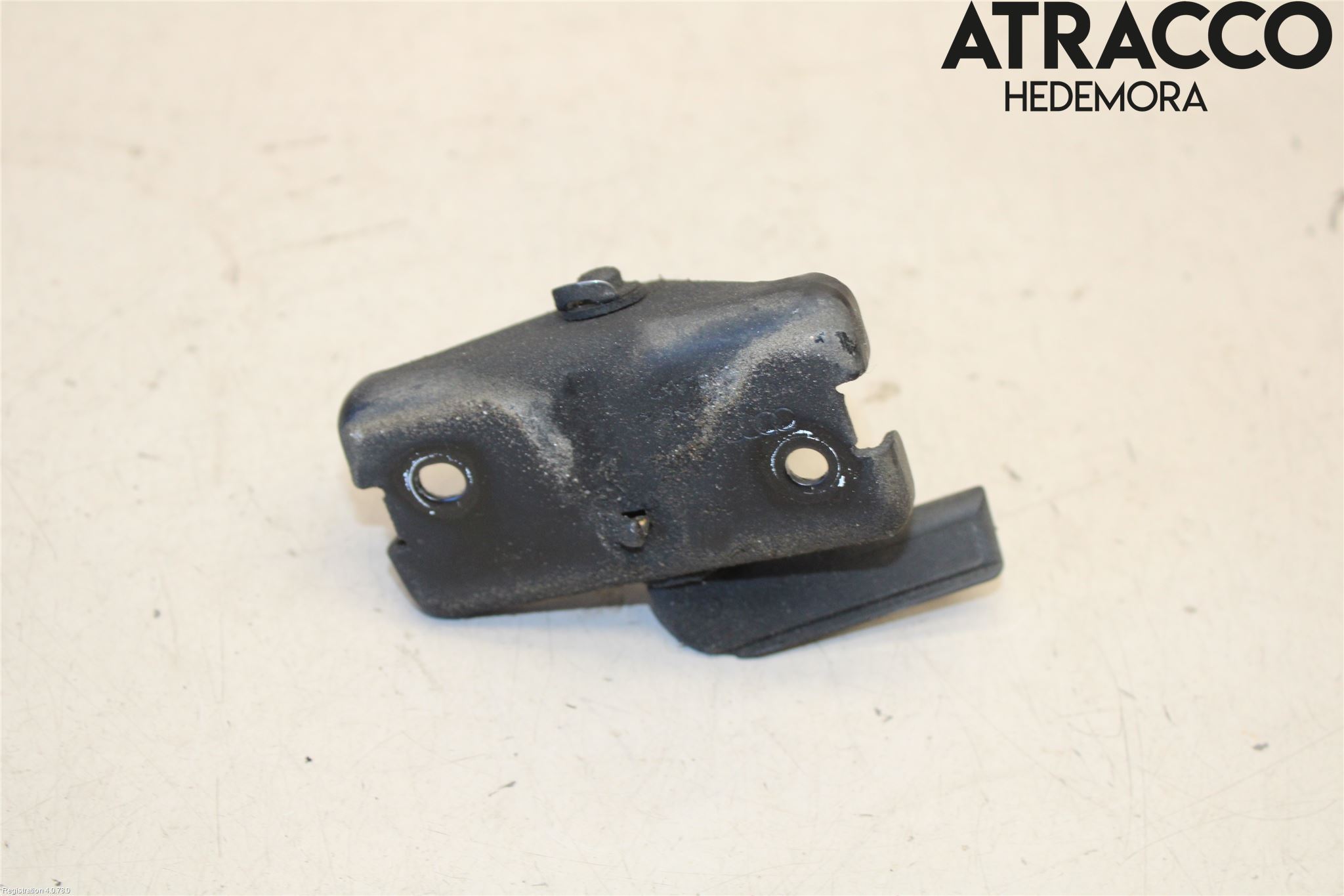 Audi A3/S3 8V 13-20 Huv Spärr