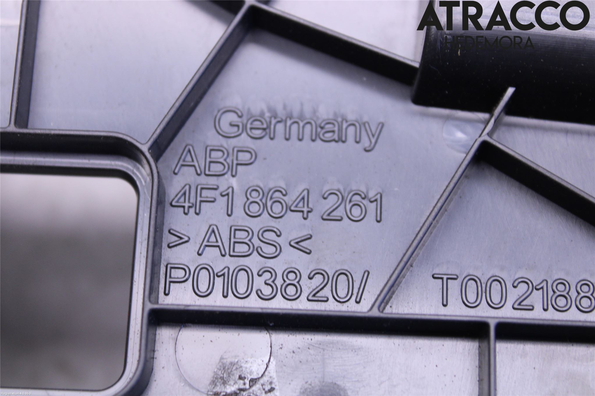 Audi A6/S6     05-11 Instrumentkonsoll Golv