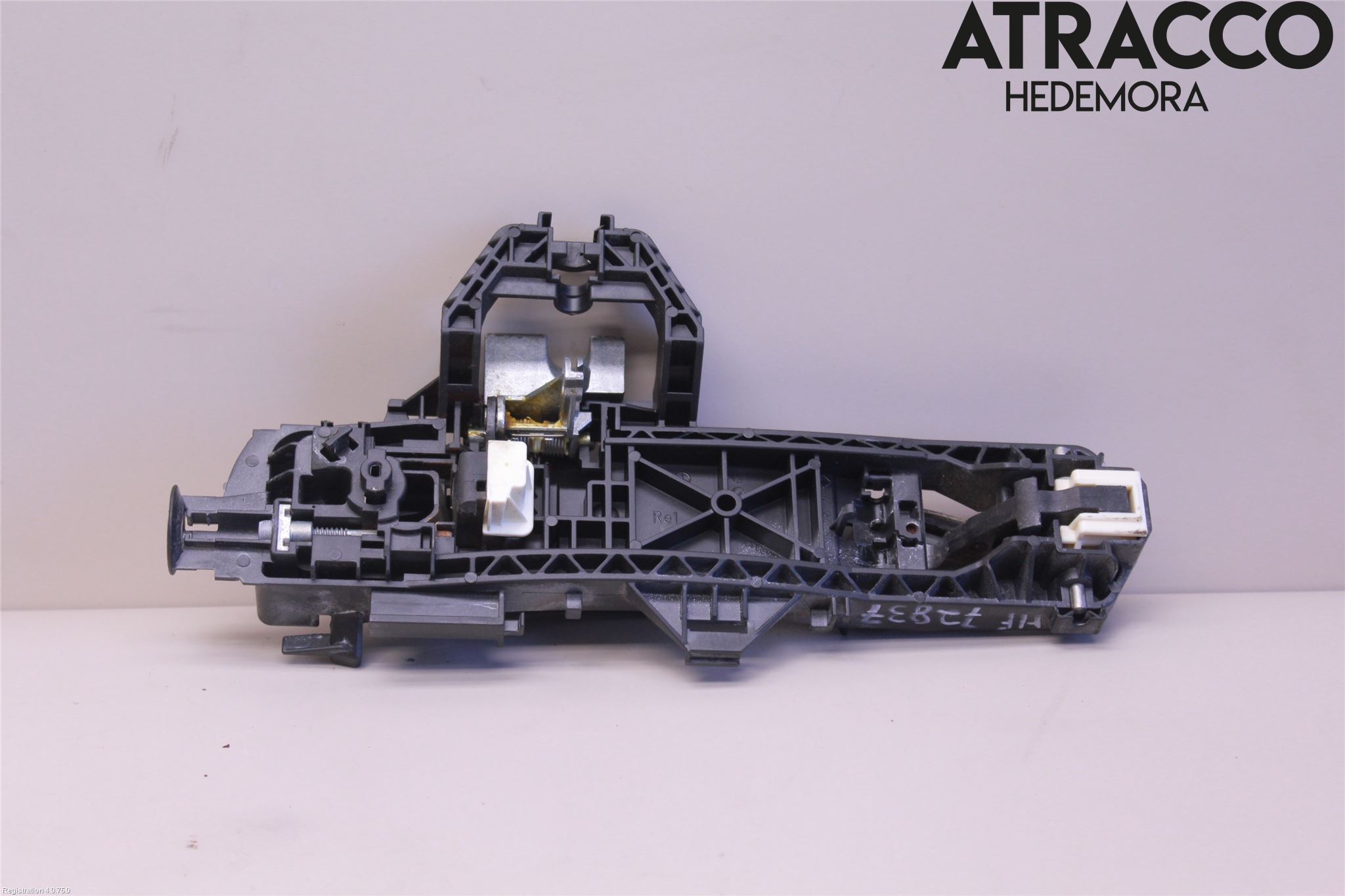 Mercedes-Benz MB C-KLASS (W204) 07-15 Dörrhandtag Yttre Hö