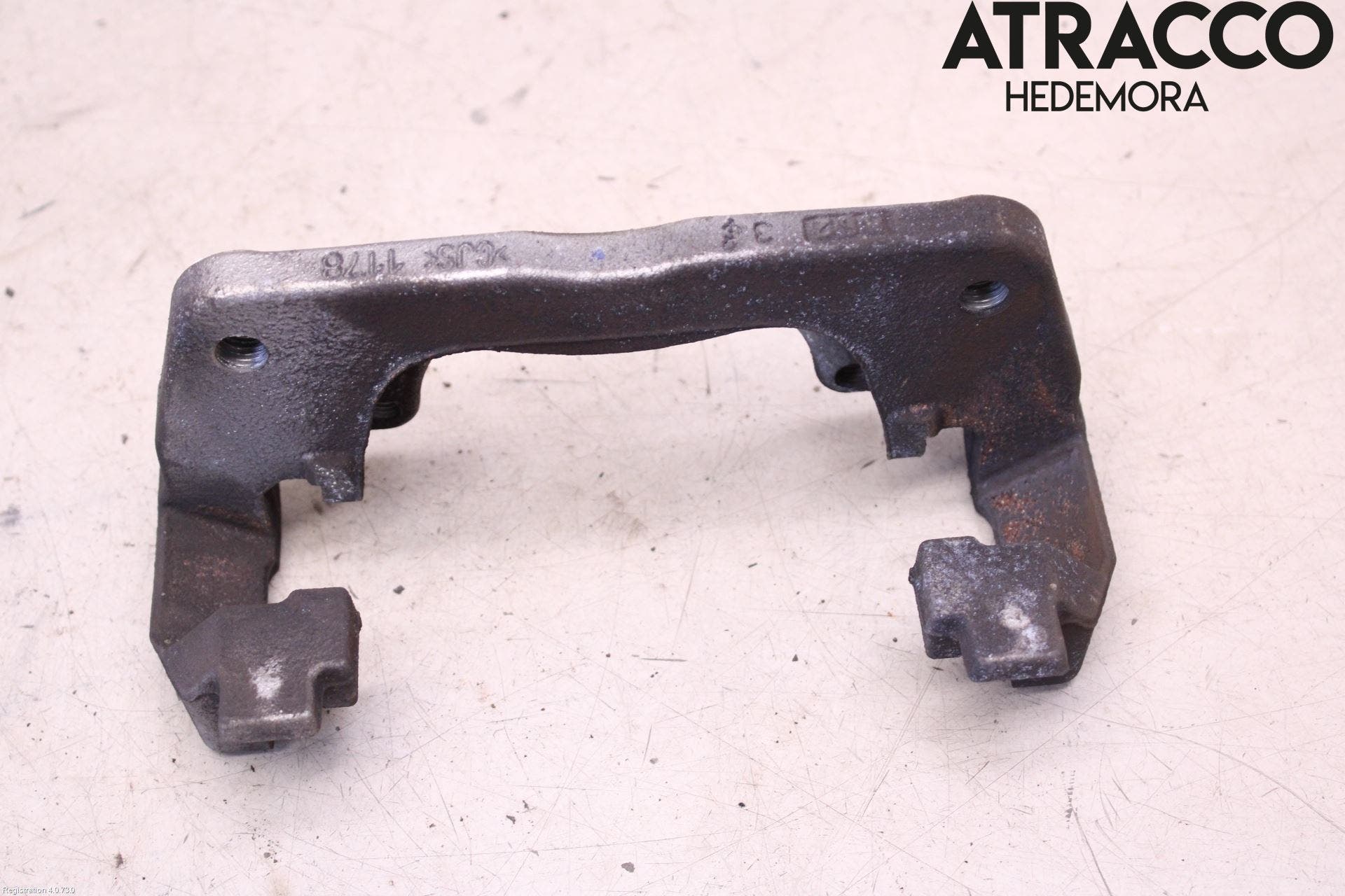 Peugeot 5008 17-24 Bromsokshållare