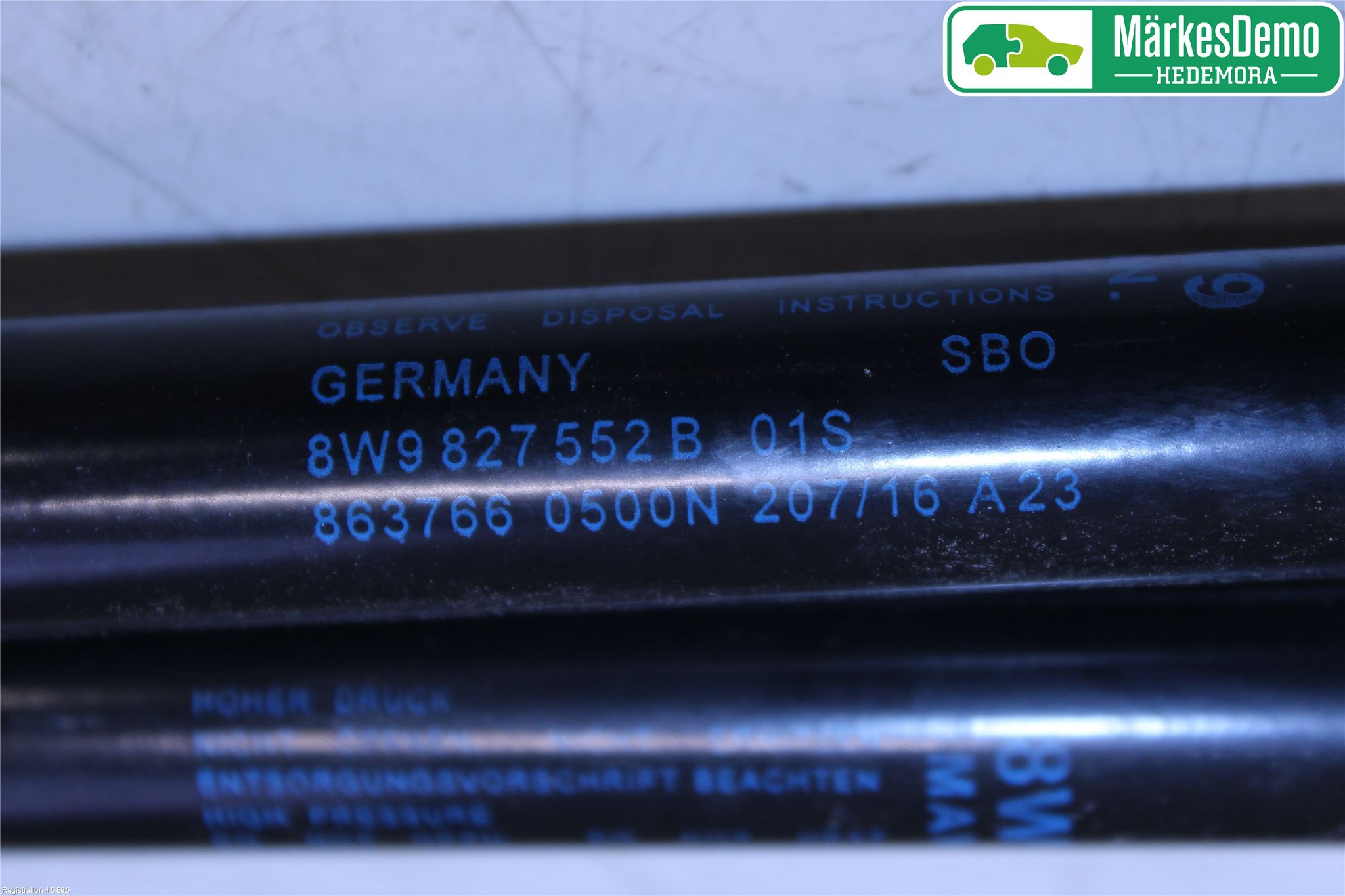 Audi A4/S4 B9 16-19 Gasfjäder Baklucka