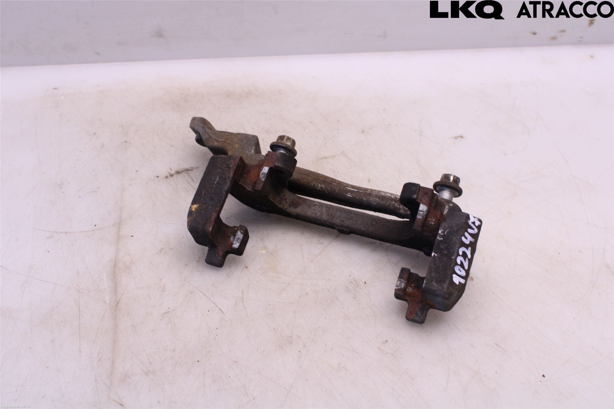 Volvo S60 01-04 Bromsokshållare