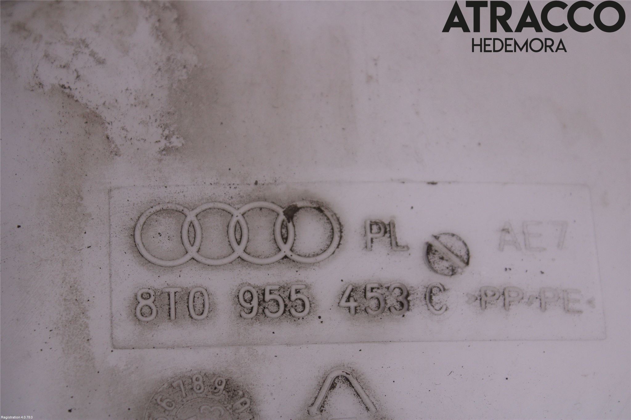 Audi A4 12-15 Spolartank Vindruta-Strål