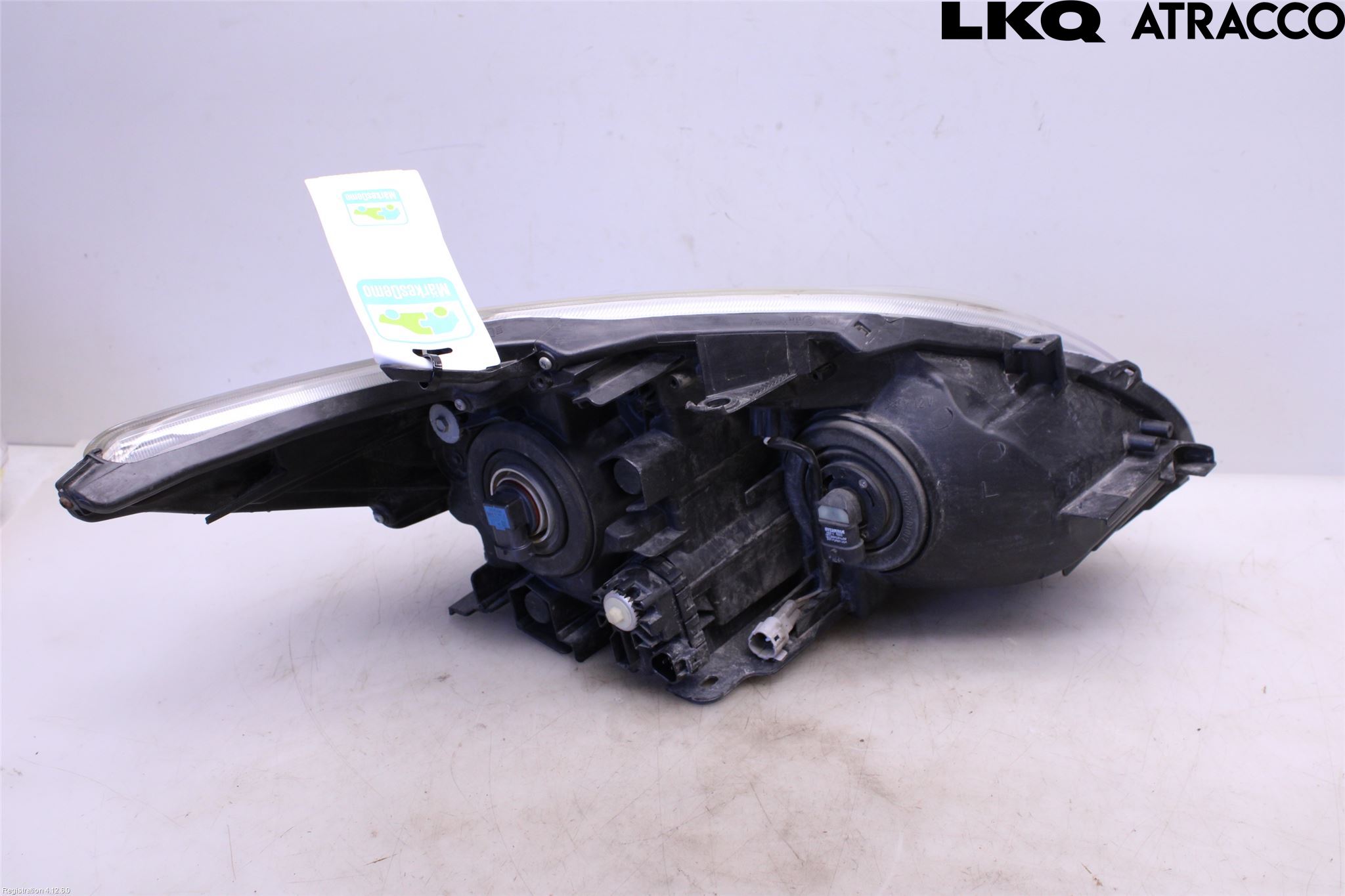 Toyota PRIUS ZVW30 09-20 Strålkastare Vänster