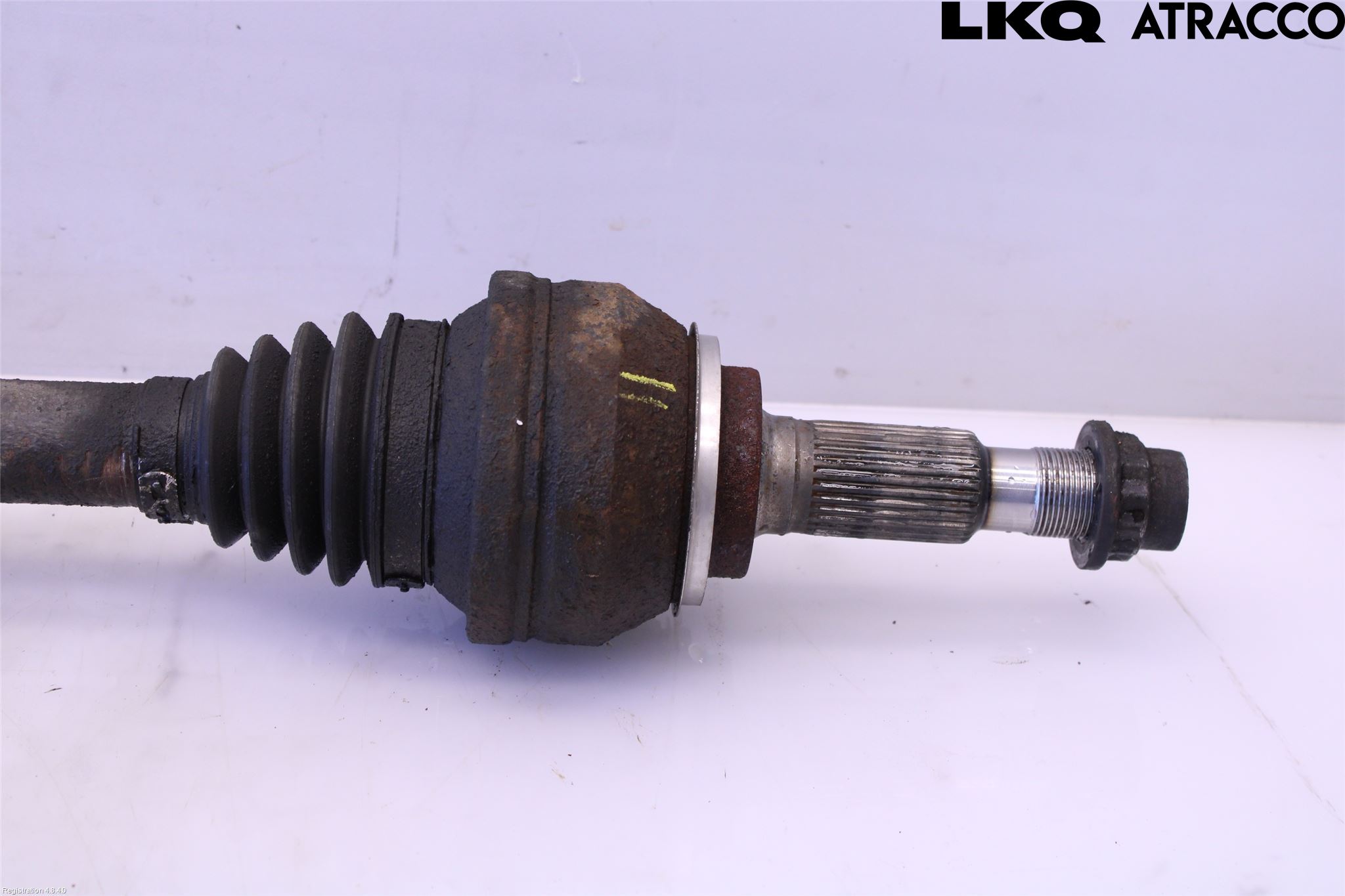 Lexus LS 460/600H 07-17 Drivaxel Bak Höger