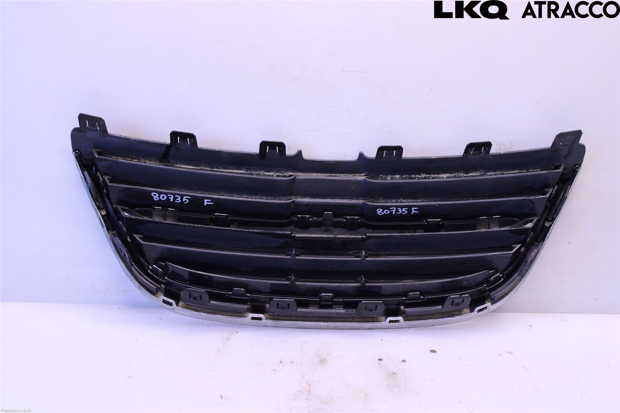 Saab 9-5     06-10 Grilldel Mitt